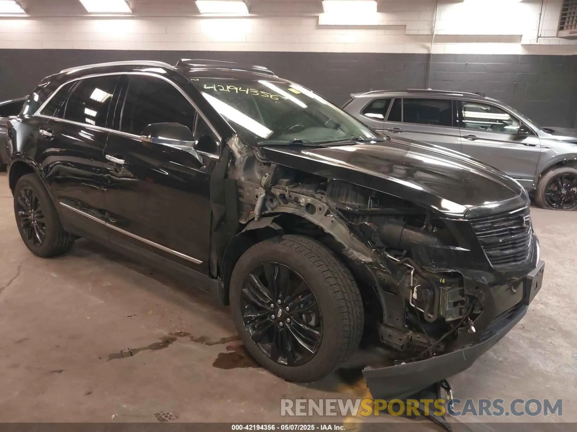6 Photograph of a damaged car 1GYKNFRS9KZ133544 CADILLAC XT5 2019