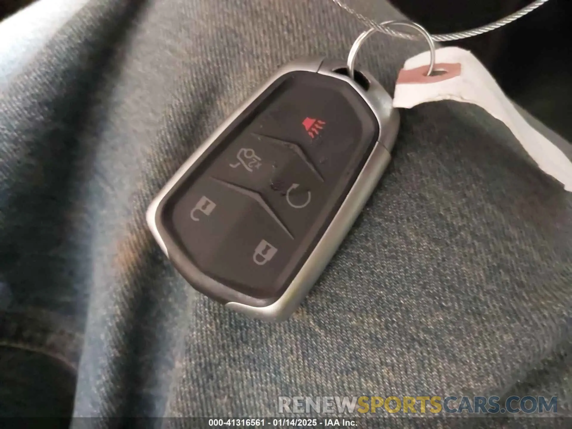 11 Photograph of a damaged car 1GYKNFRSXKZ189590 CADILLAC XT5 2019