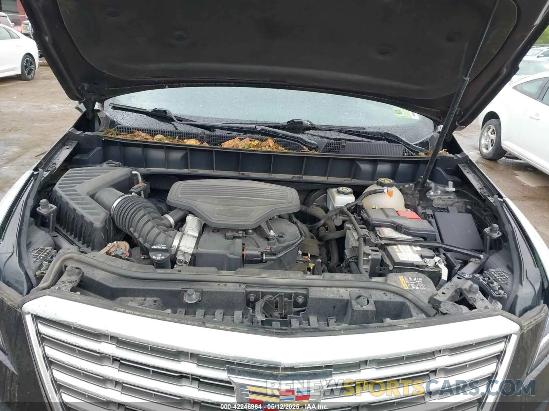 10 Photograph of a damaged car 1GYKNGRS2KZ151390 CADILLAC XT5 2019