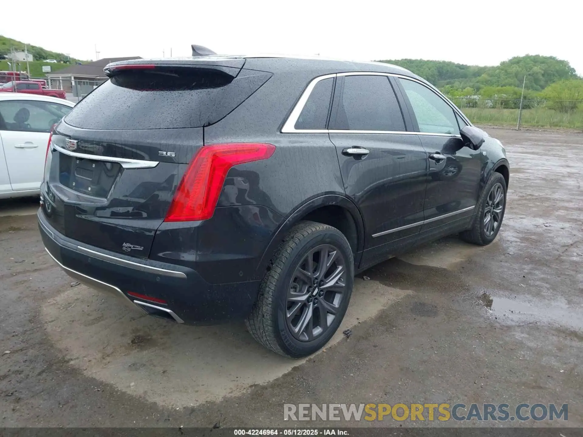 4 Photograph of a damaged car 1GYKNGRS2KZ151390 CADILLAC XT5 2019