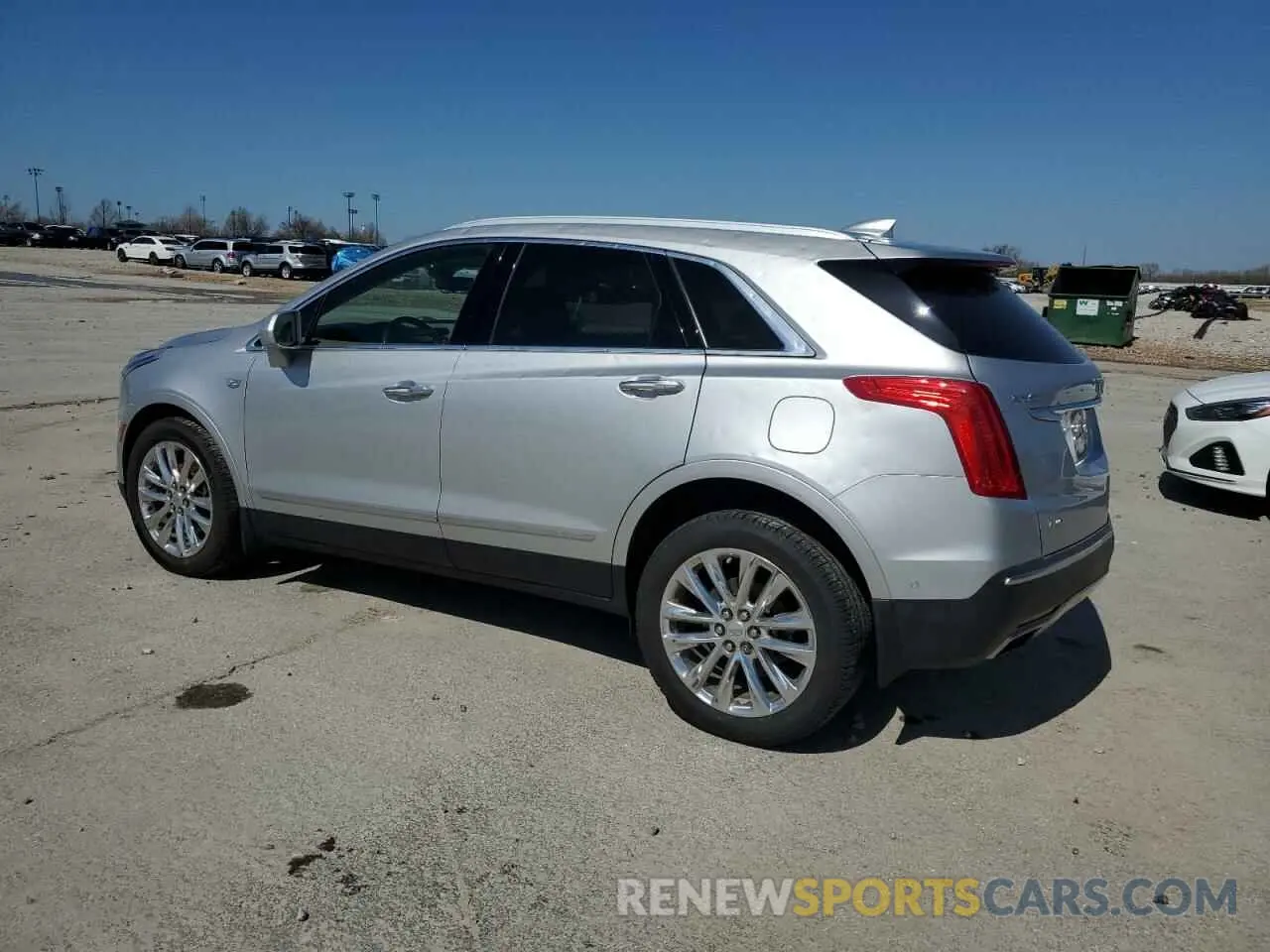 2 Photograph of a damaged car 1GYKNGRS4KZ106399 CADILLAC XT5 2019