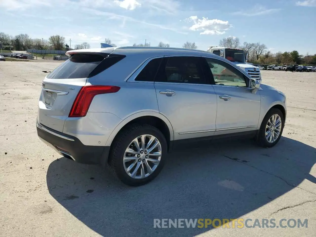 3 Photograph of a damaged car 1GYKNGRS4KZ106399 CADILLAC XT5 2019