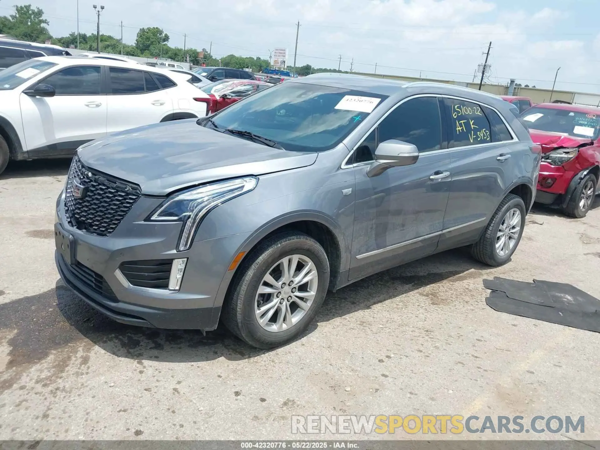 2 Photograph of a damaged car 1GYKNAR44LZ213453 CADILLAC XT5 2020