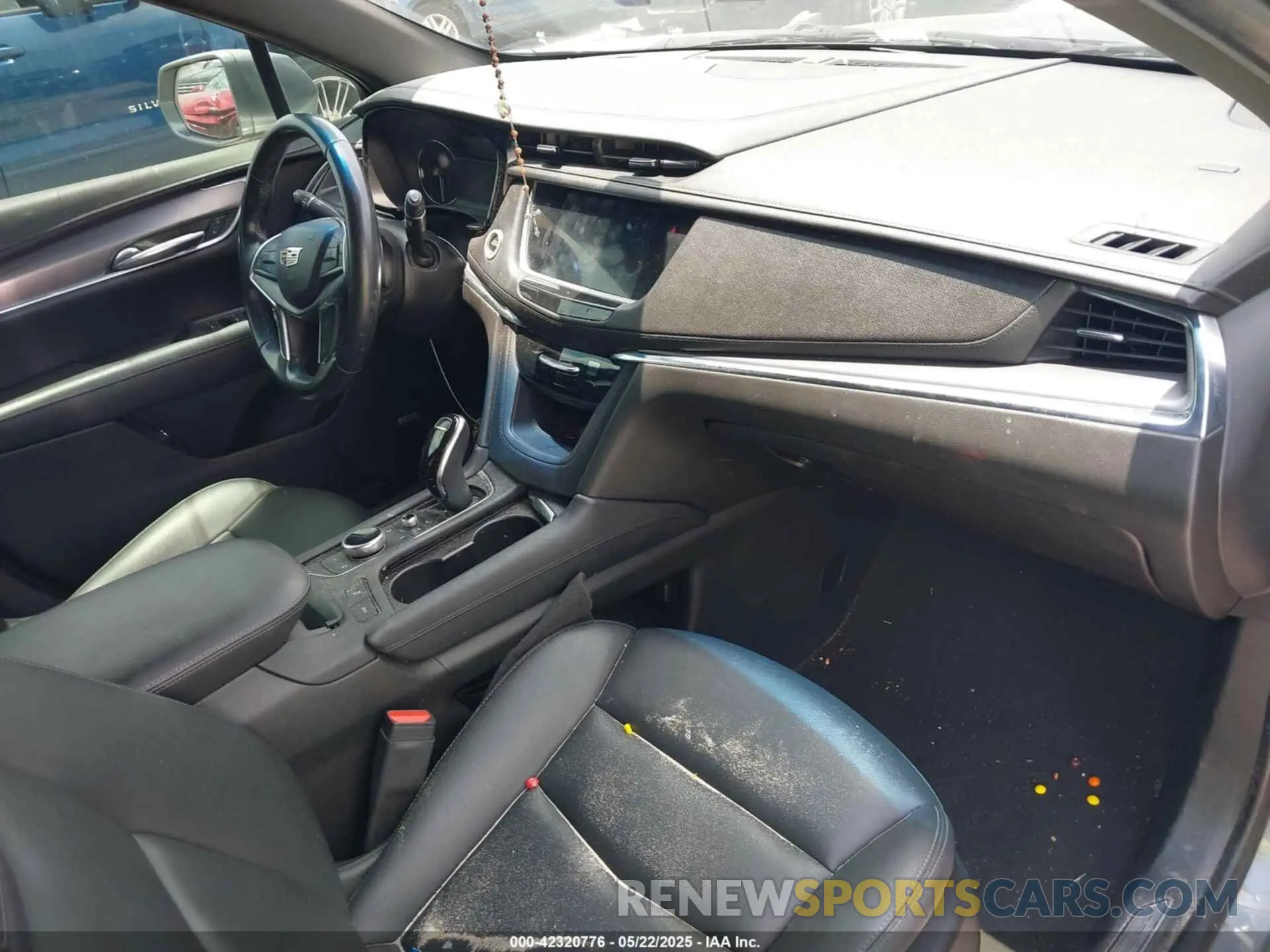 5 Photograph of a damaged car 1GYKNAR44LZ213453 CADILLAC XT5 2020