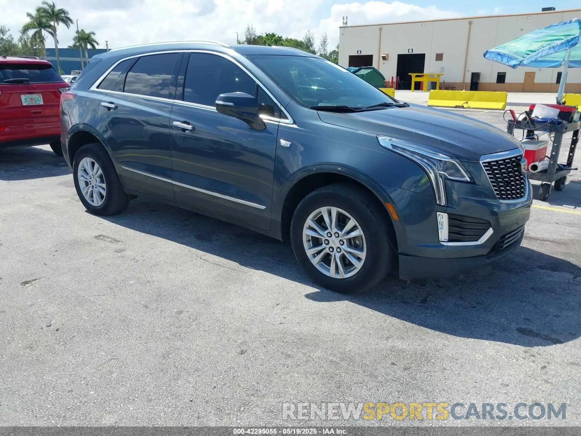 1 Photograph of a damaged car 1GYKNAR45LZ224459 CADILLAC XT5 2020