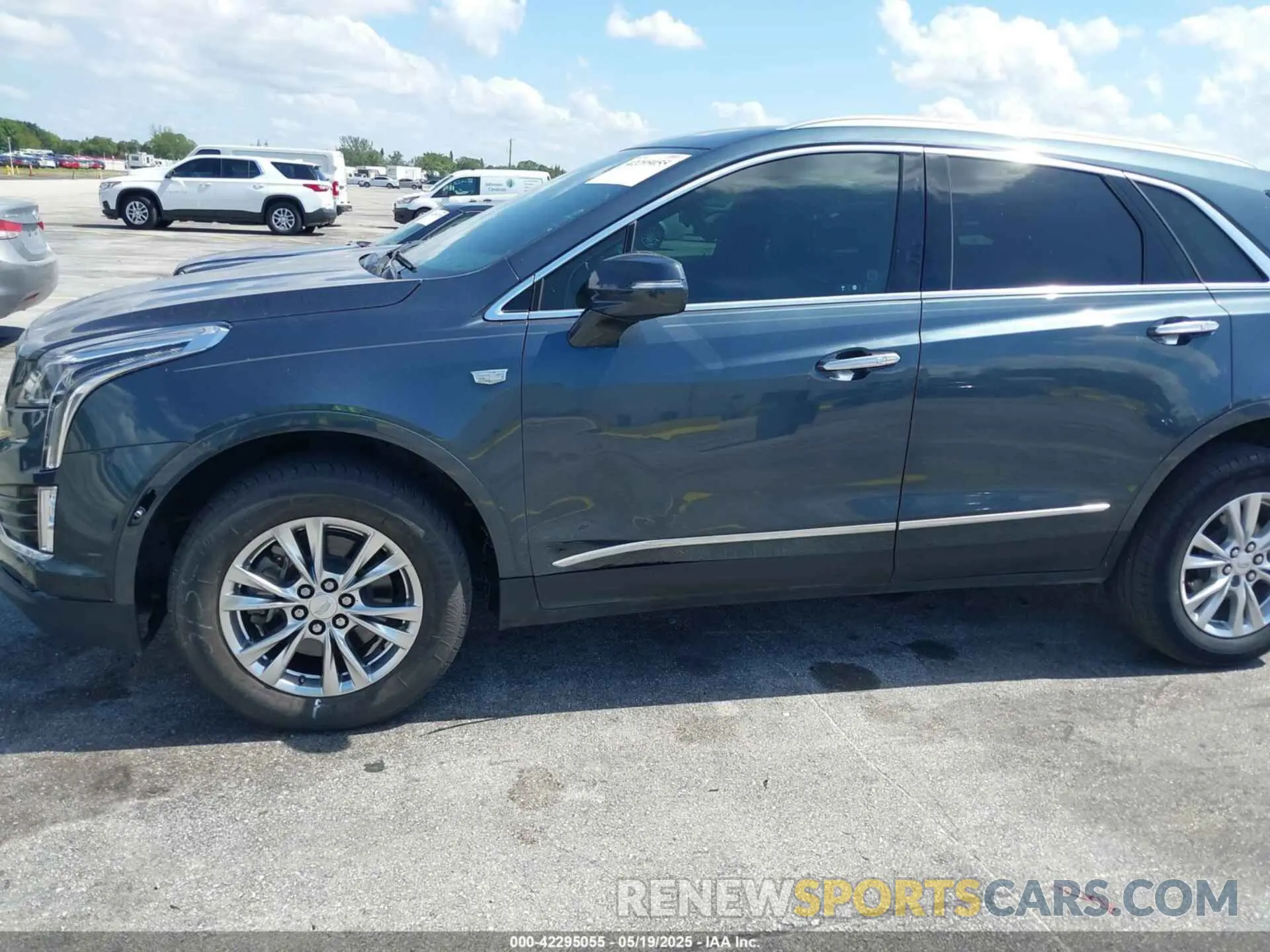 6 Photograph of a damaged car 1GYKNAR45LZ224459 CADILLAC XT5 2020