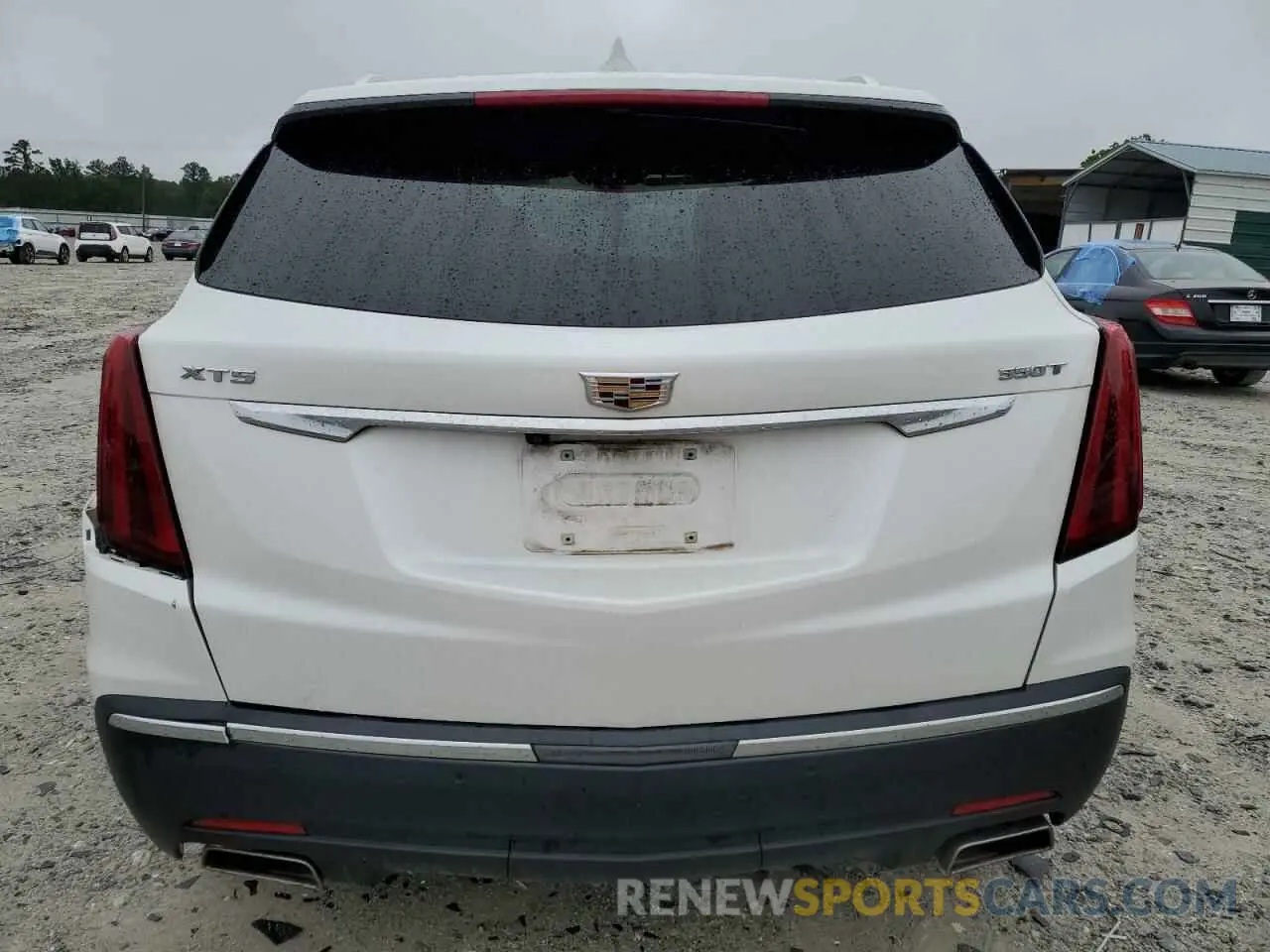 6 Photograph of a damaged car 1GYKNAR4XLZ235635 CADILLAC XT5 2020