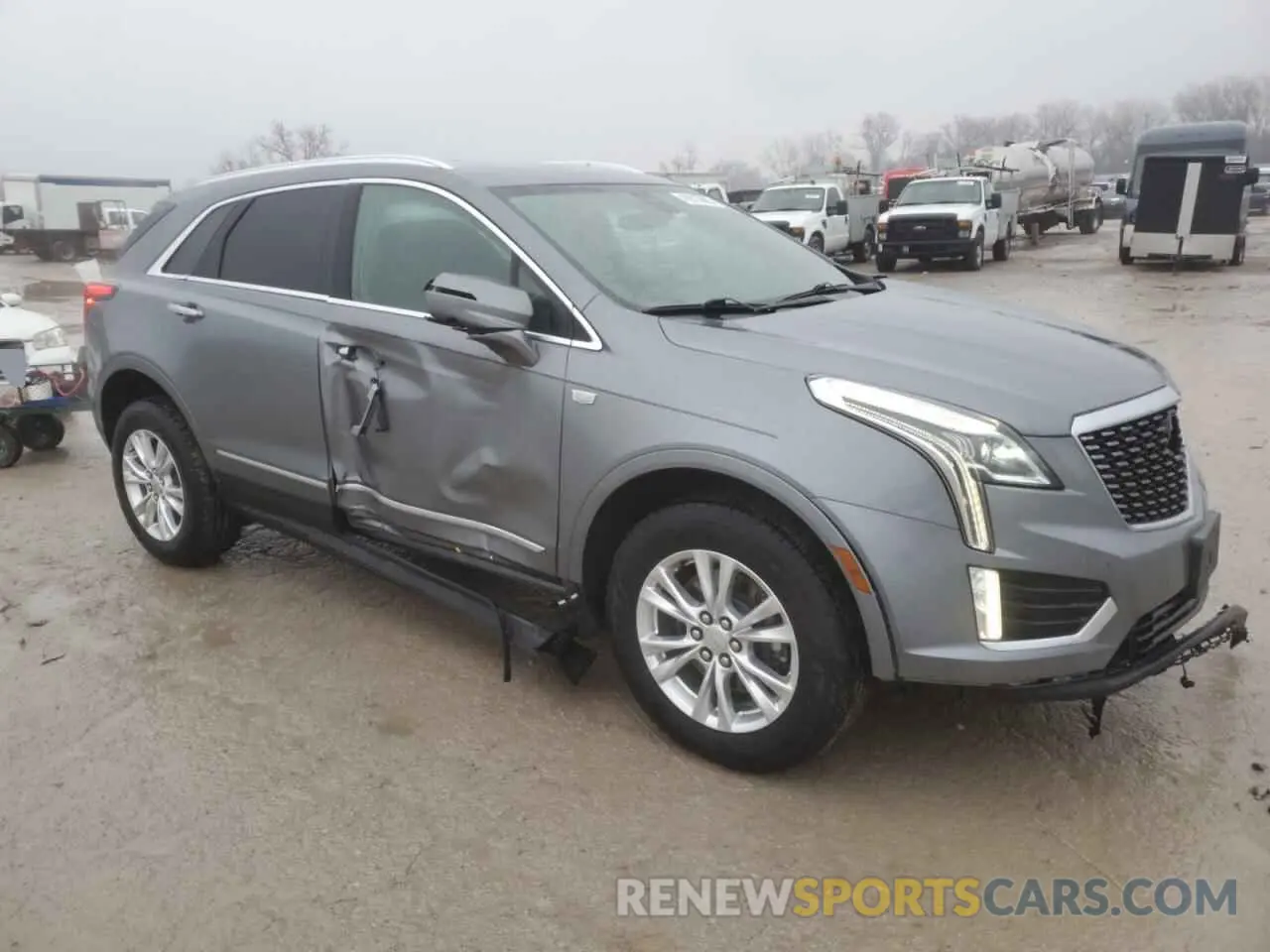 4 Photograph of a damaged car 1GYKNBR43LZ231674 CADILLAC XT5 2020