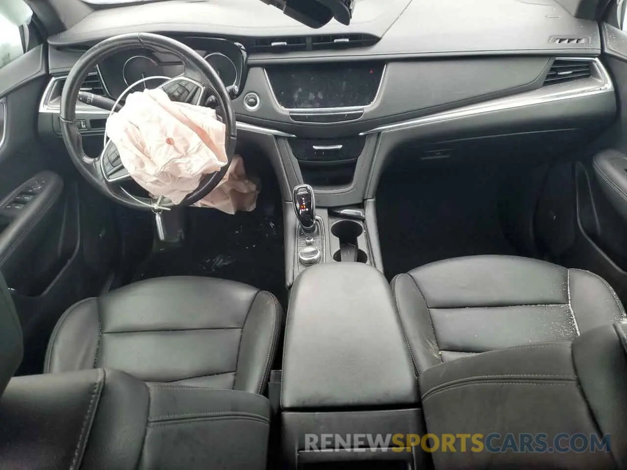8 Photograph of a damaged car 1GYKNBR49LZ148394 CADILLAC XT5 2020
