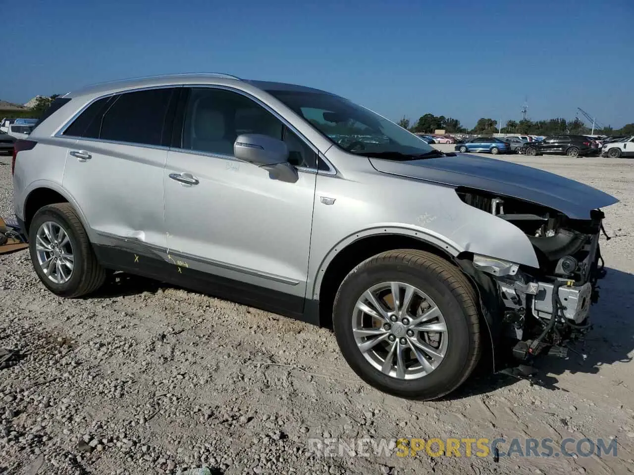 4 Photograph of a damaged car 1GYKNCR42LZ193456 CADILLAC XT5 2020