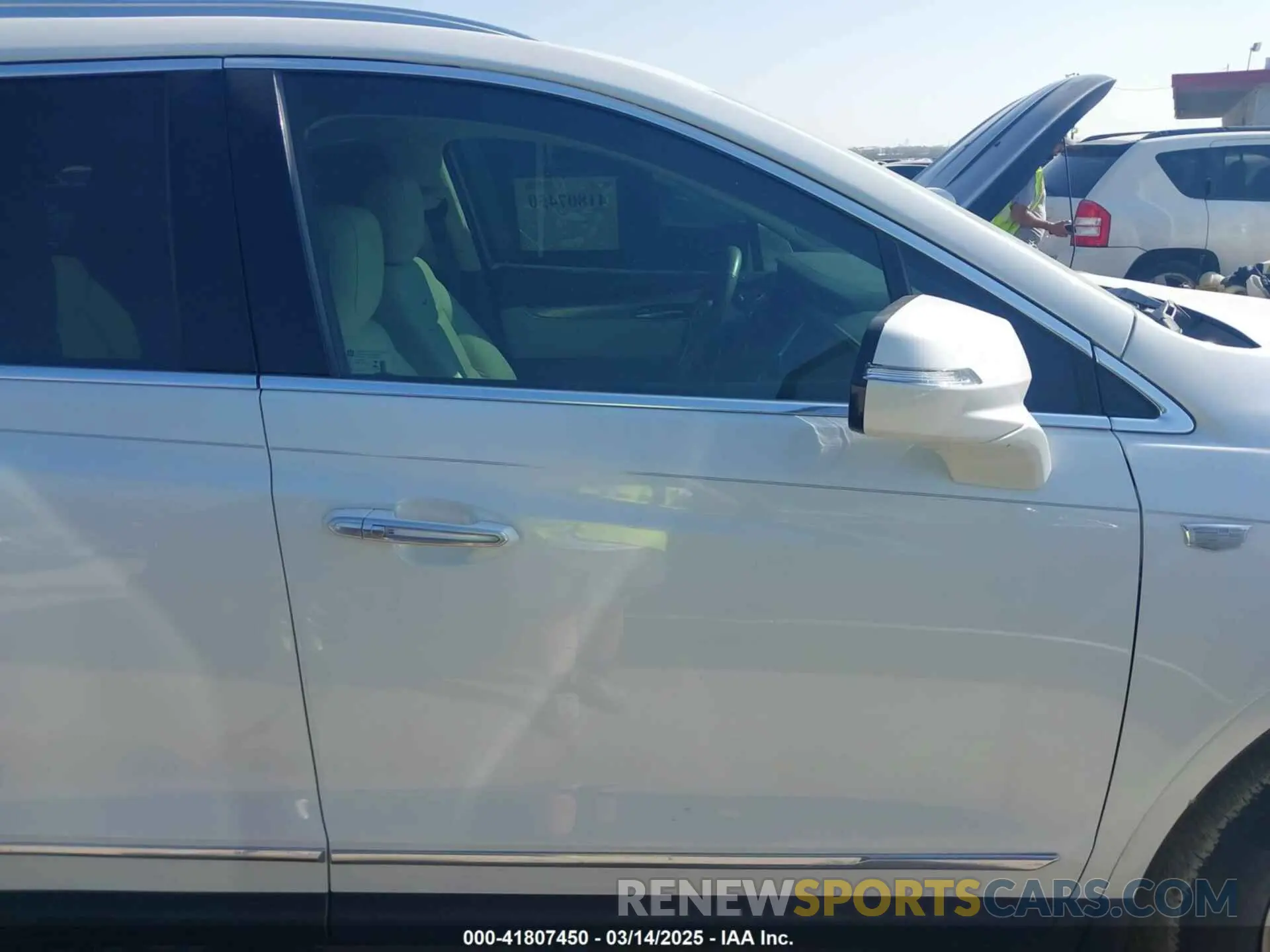 13 Photograph of a damaged car 1GYKNCRS1LZ110761 CADILLAC XT5 2020