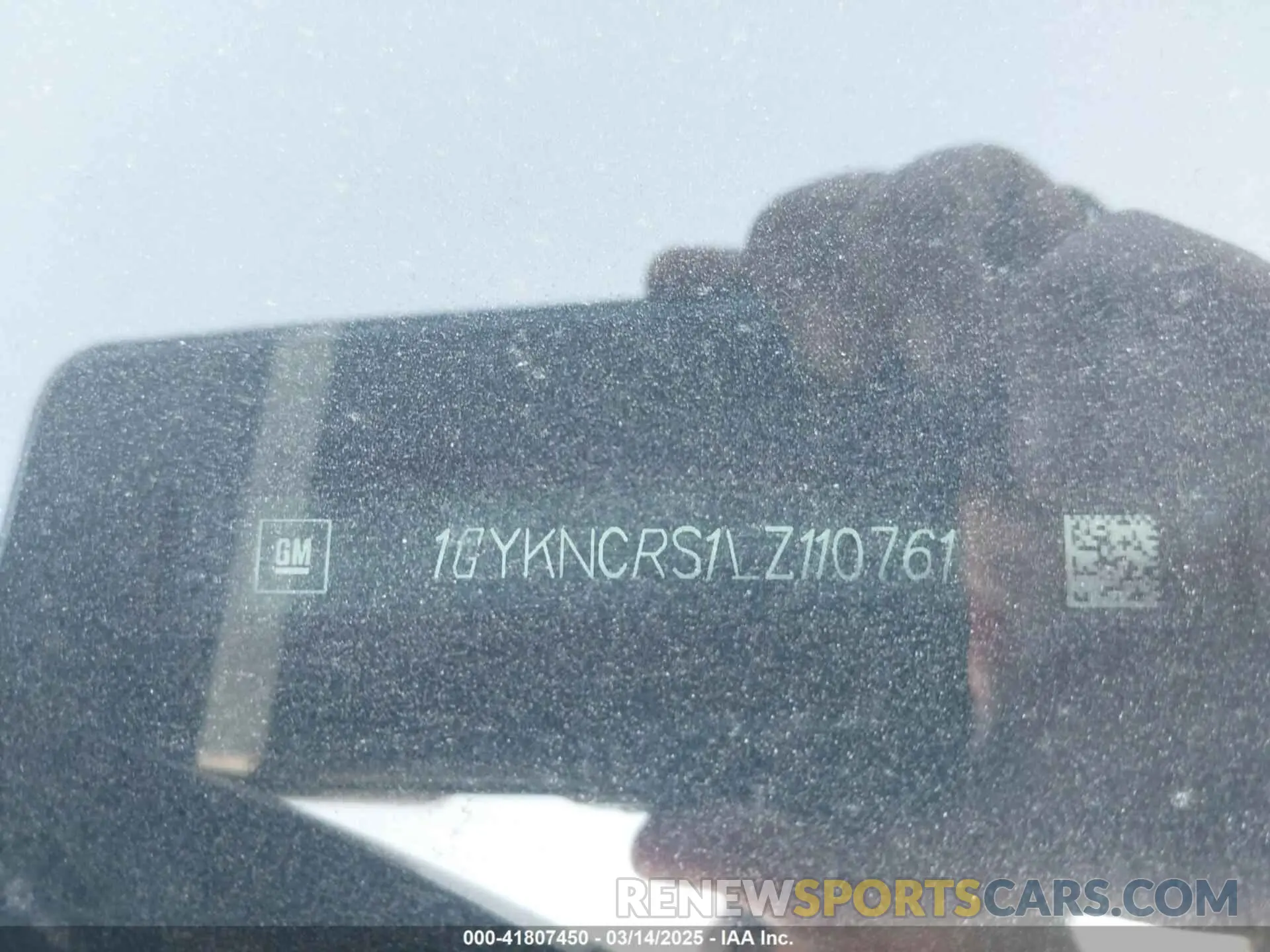 9 Photograph of a damaged car 1GYKNCRS1LZ110761 CADILLAC XT5 2020