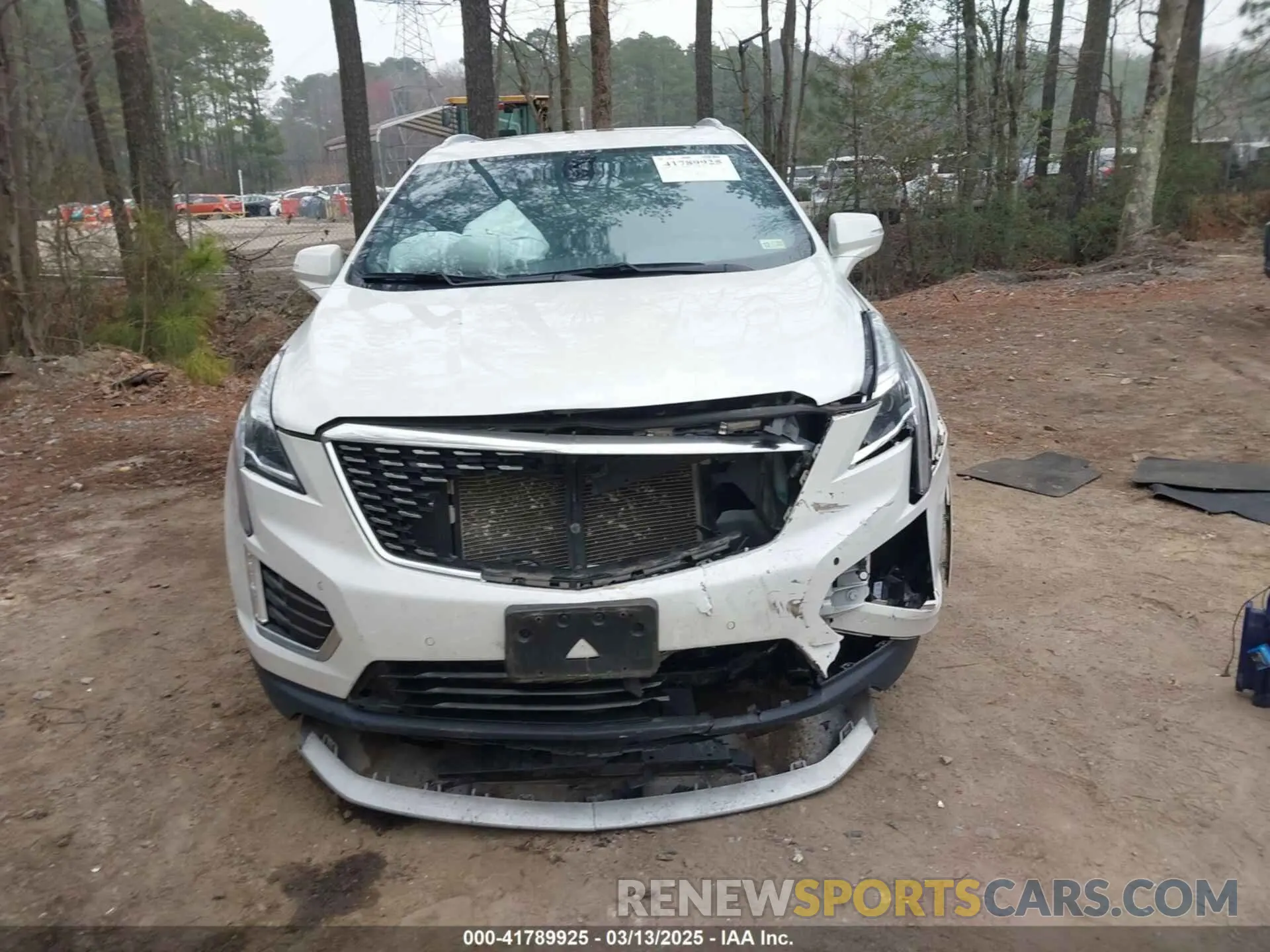12 Photograph of a damaged car 1GYKNCRS3LZ115508 CADILLAC XT5 2020