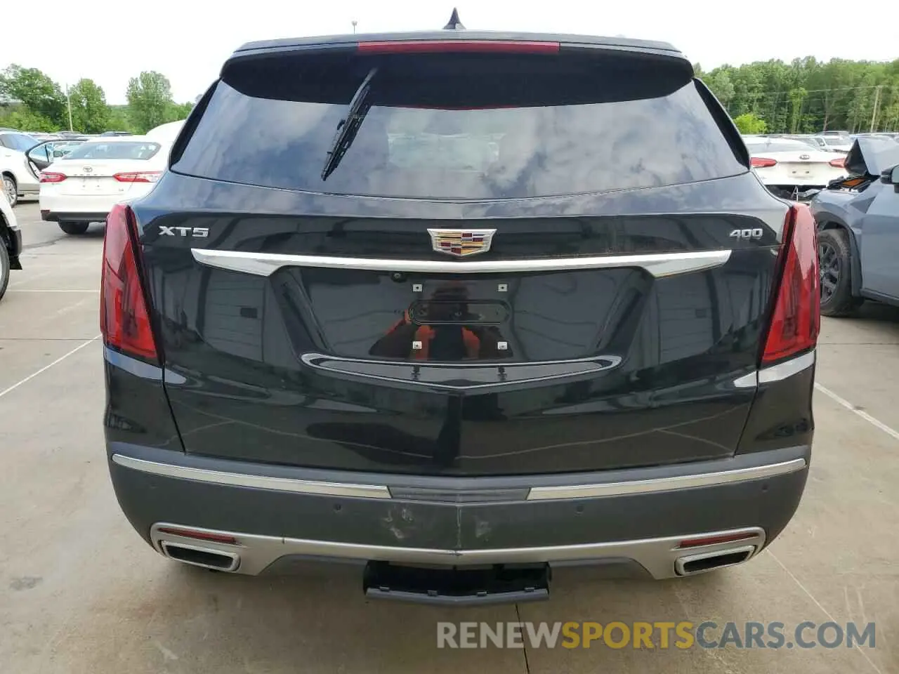 6 Photograph of a damaged car 1GYKNCRS3LZ156947 CADILLAC XT5 2020