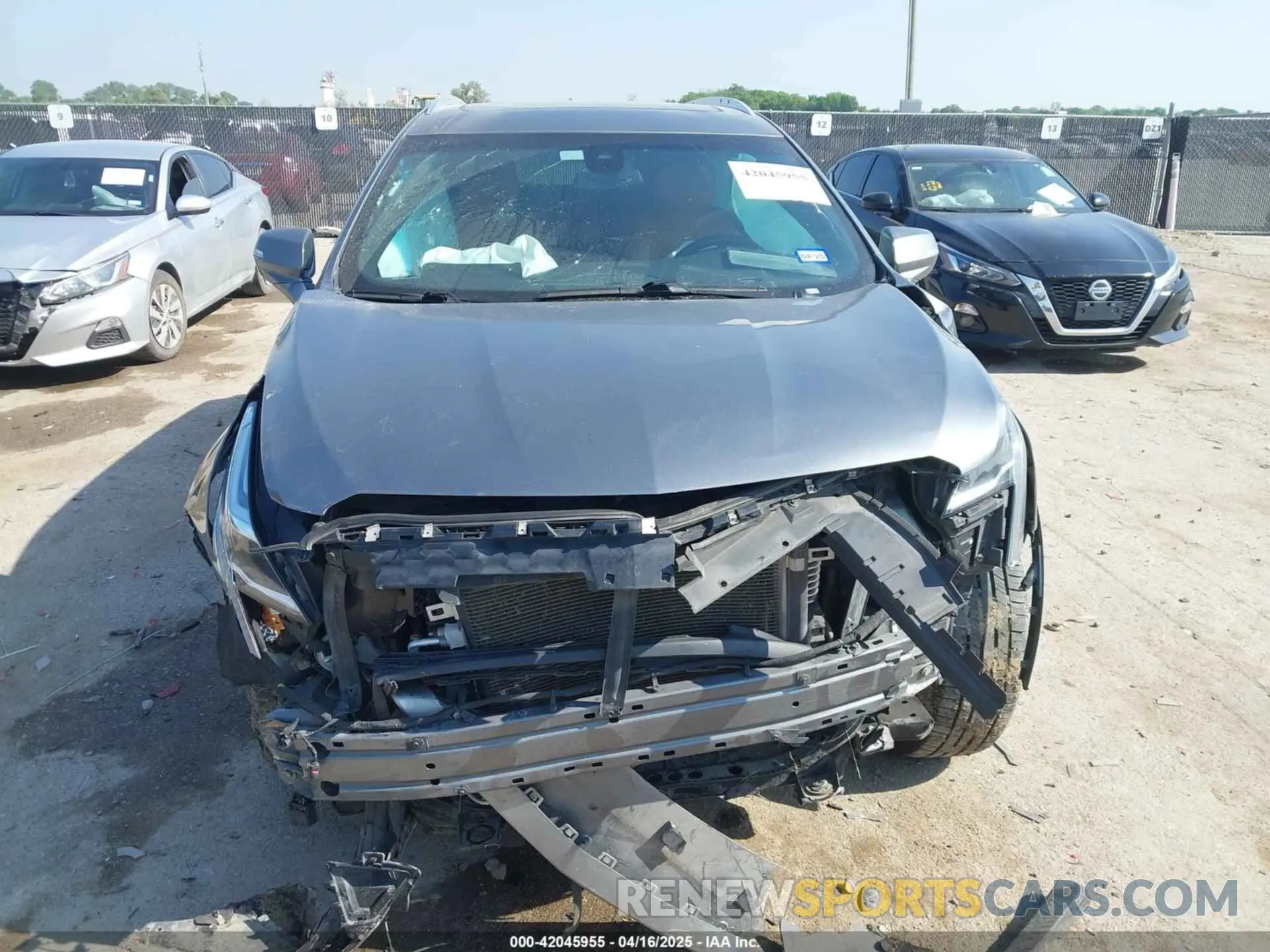 12 Photograph of a damaged car 1GYKNCRS4LZ160330 CADILLAC XT5 2020