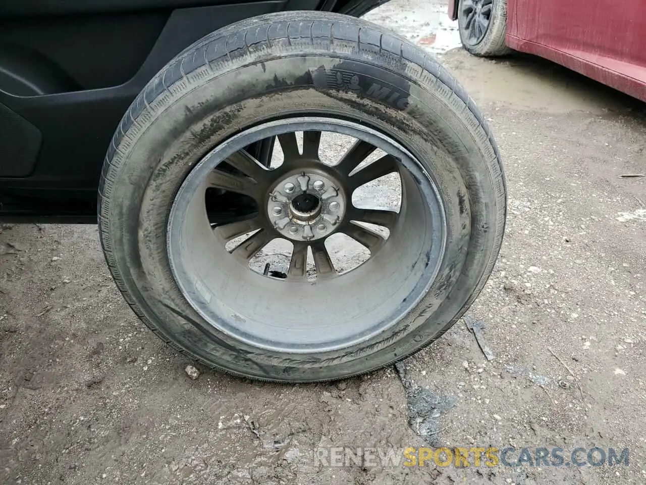12 Photograph of a damaged car 1GYKNDRS0LZ166499 CADILLAC XT5 2020