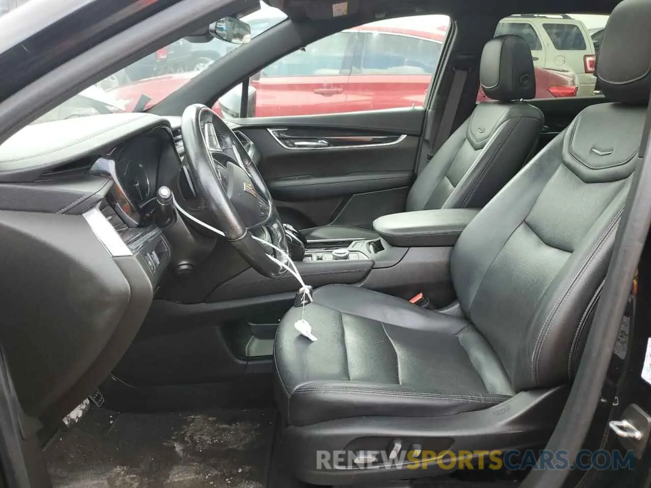 7 Photograph of a damaged car 1GYKNDRS0LZ166499 CADILLAC XT5 2020