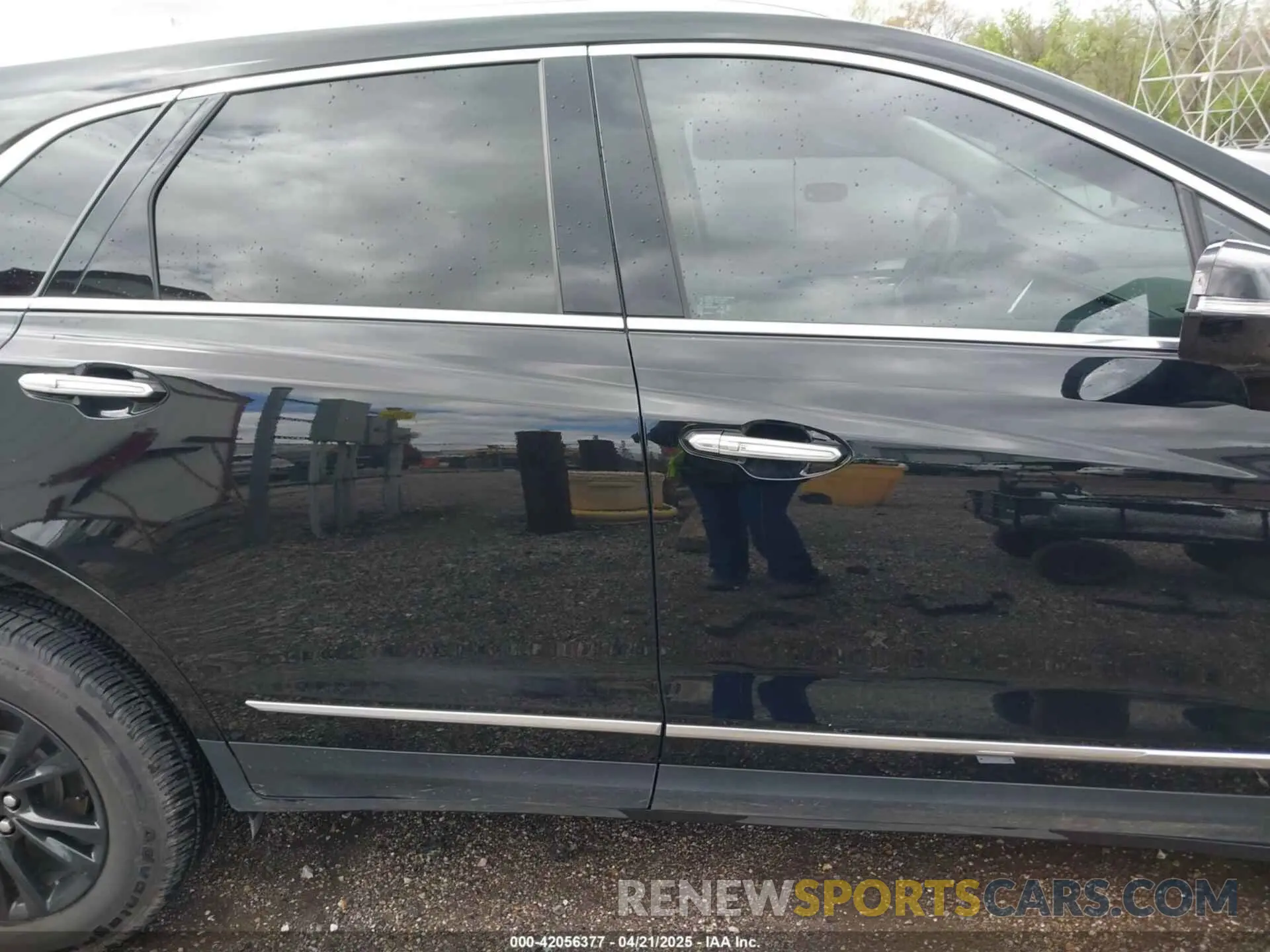 13 Photograph of a damaged car 1GYKNDRS6LZ134818 CADILLAC XT5 2020