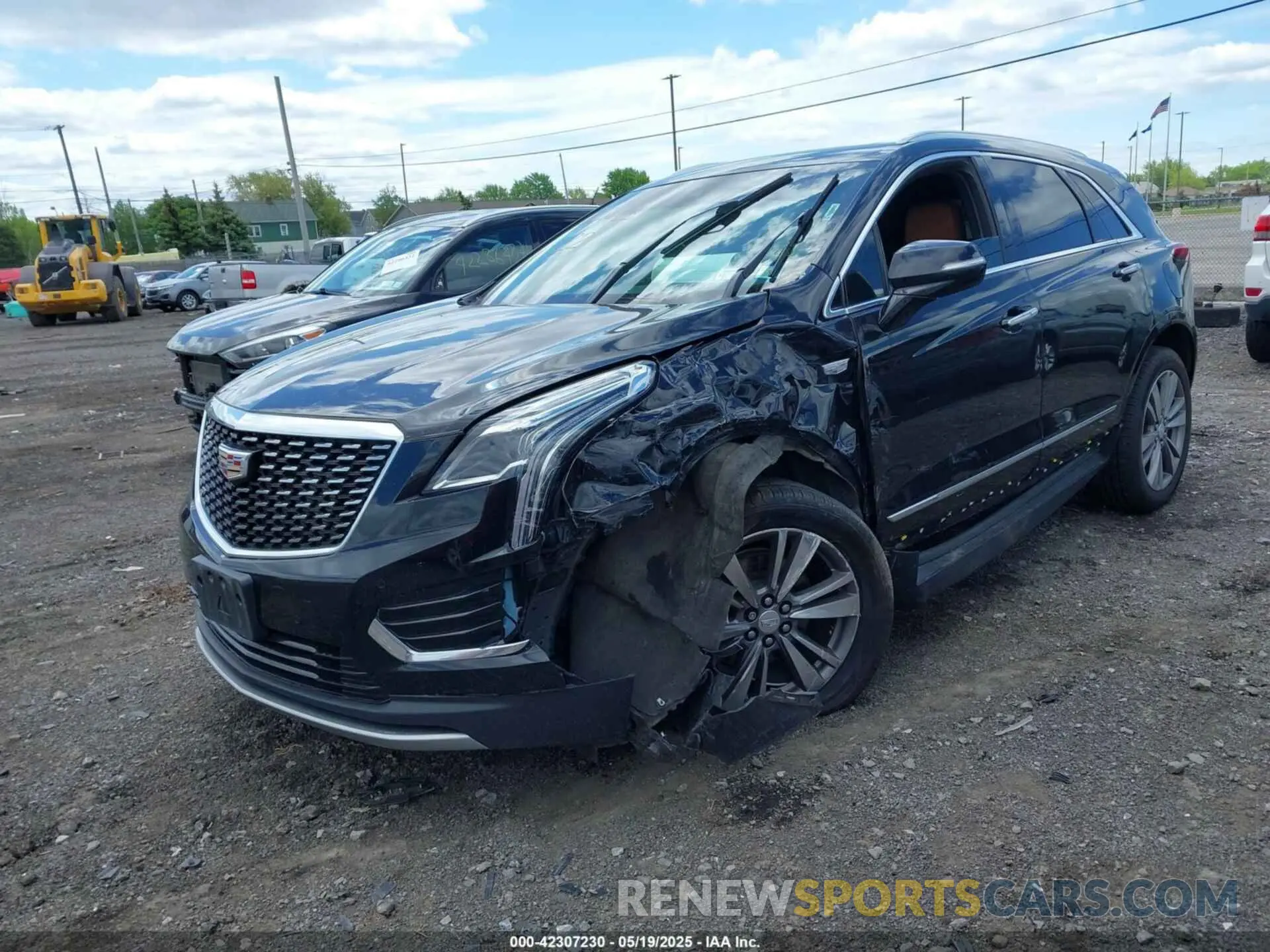 2 Photograph of a damaged car 1GYKNDRS7LZ106526 CADILLAC XT5 2020