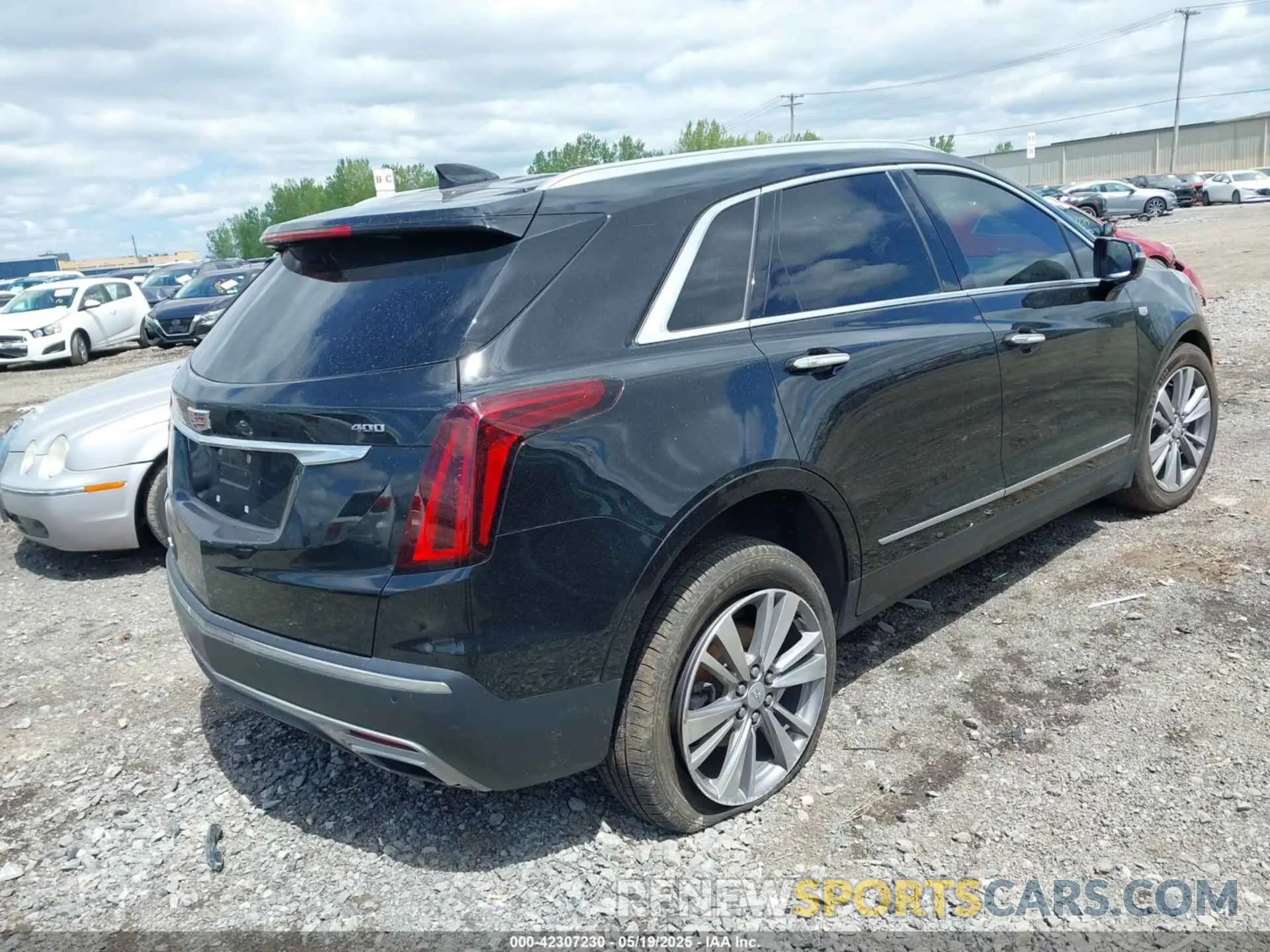 4 Photograph of a damaged car 1GYKNDRS7LZ106526 CADILLAC XT5 2020