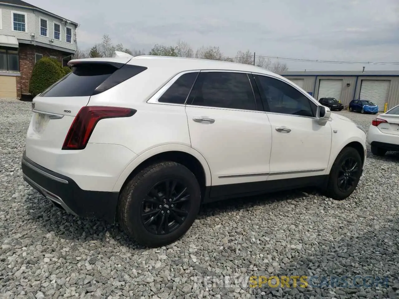 3 Photograph of a damaged car 1GYKNDRS8LZ112206 CADILLAC XT5 2020