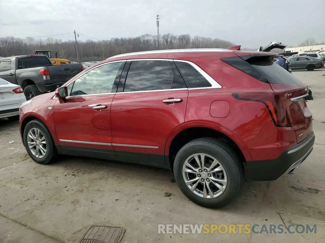2 Photograph of a damaged car 1GYKNDRS8LZ195233 CADILLAC XT5 2020