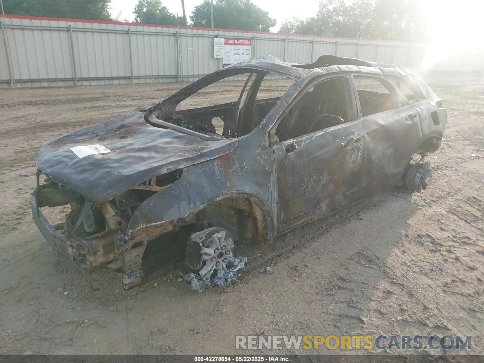 2 Photograph of a damaged car 1GYKNDRSXLZ186775 CADILLAC XT5 2020
