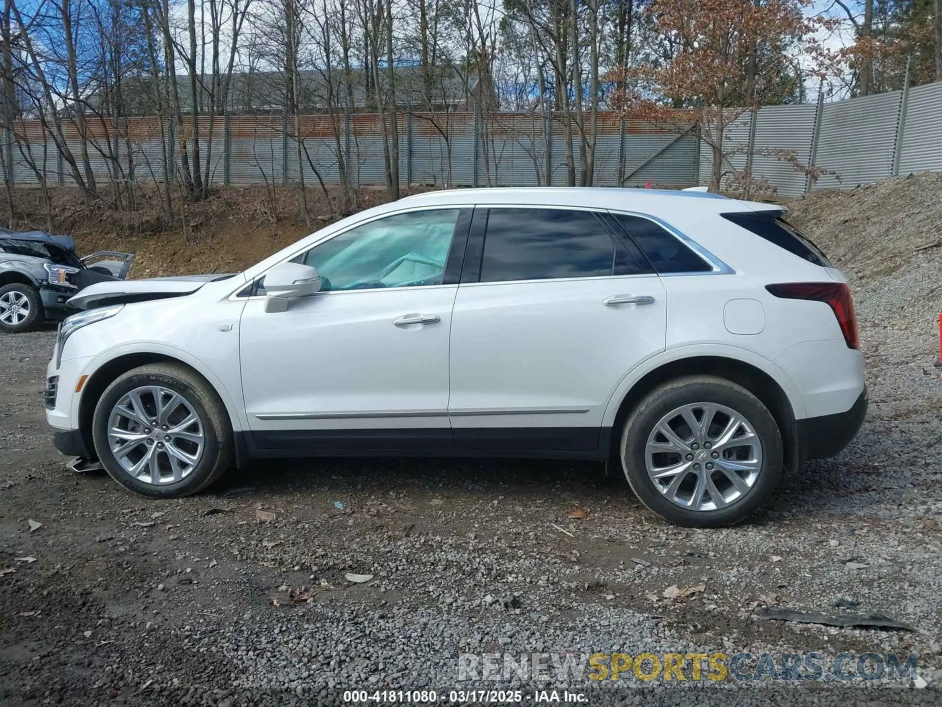 15 Photograph of a damaged car 1GYKNDRSXLZ205681 CADILLAC XT5 2020