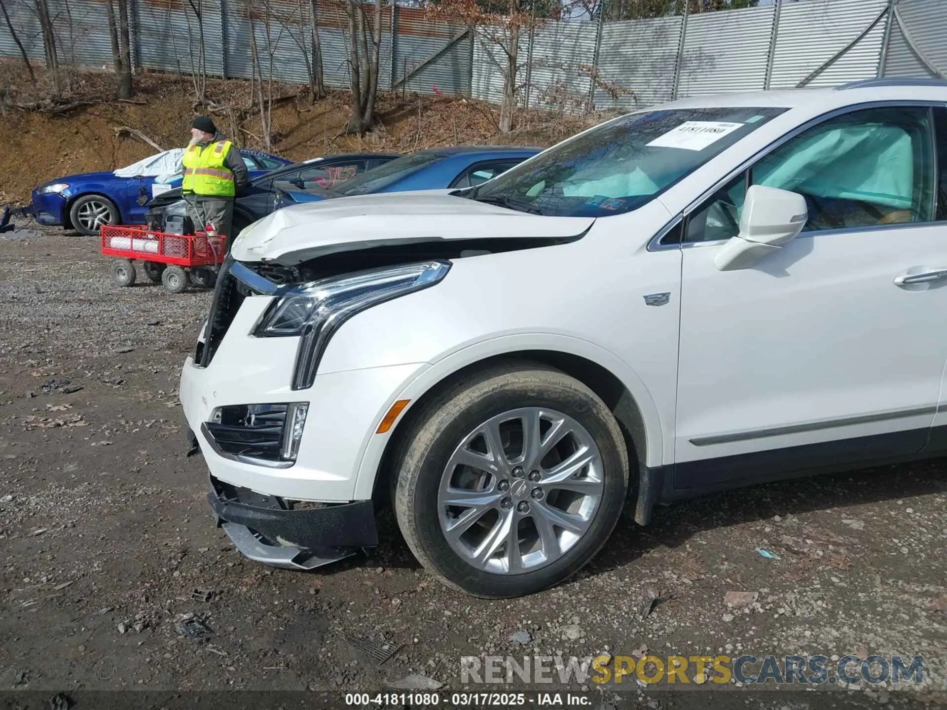 18 Photograph of a damaged car 1GYKNDRSXLZ205681 CADILLAC XT5 2020