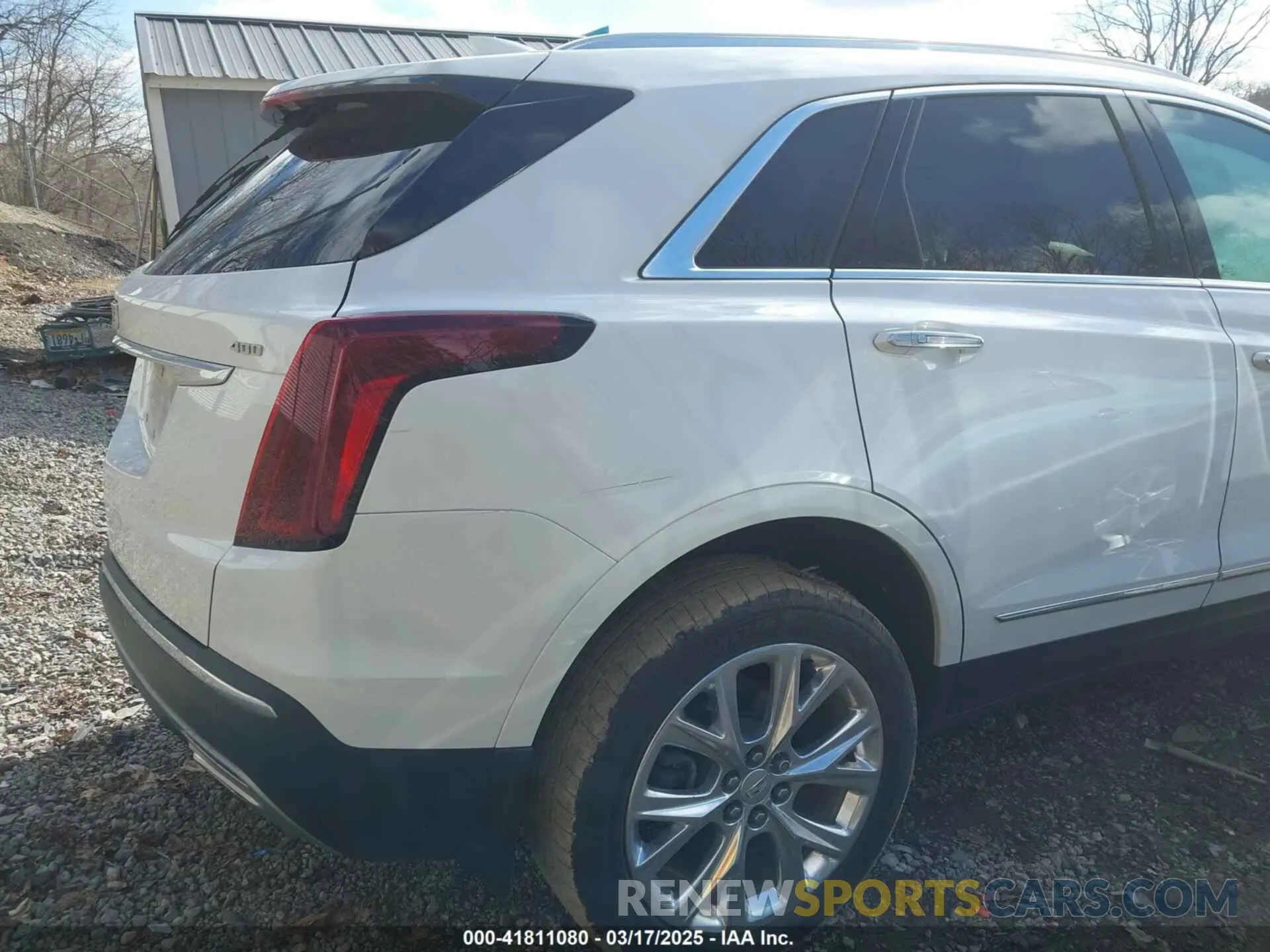 21 Photograph of a damaged car 1GYKNDRSXLZ205681 CADILLAC XT5 2020