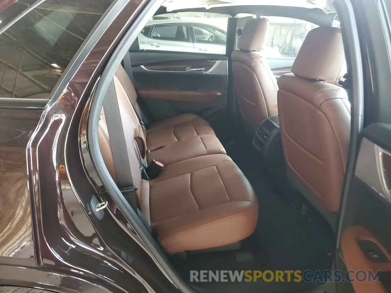 11 Photograph of a damaged car 1GYKNGRS1LZ144464 CADILLAC XT5 2020