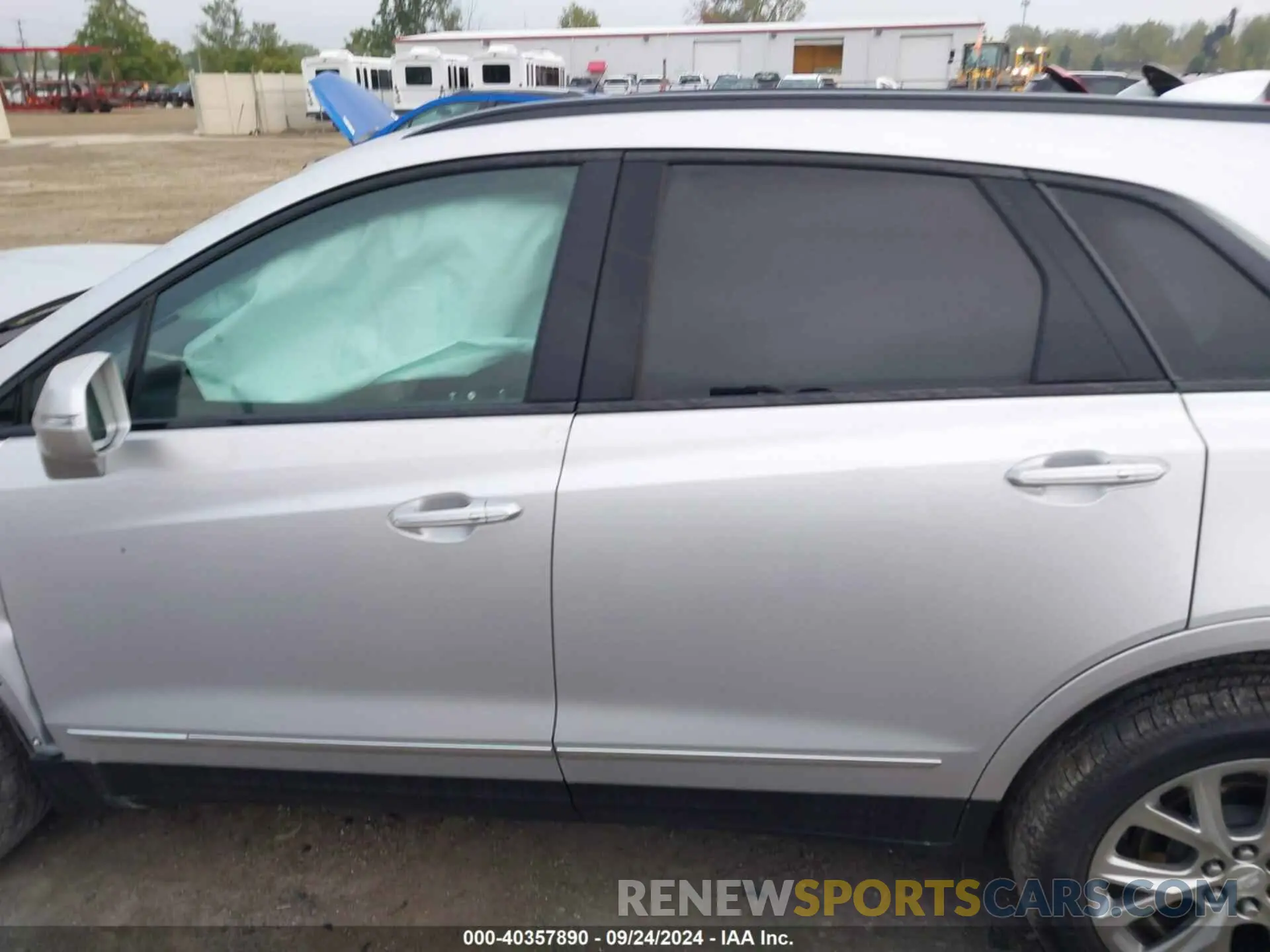 14 Photograph of a damaged car 1GYKNGRS3LZ225109 CADILLAC XT5 2020