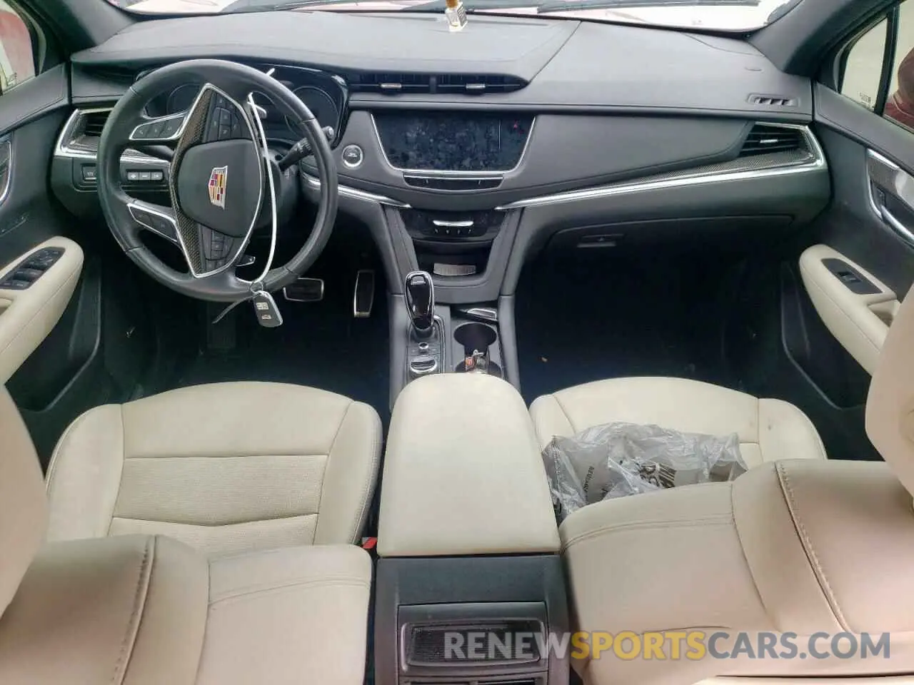 8 Photograph of a damaged car 1GYKNGRSXLZ224734 CADILLAC XT5 2020