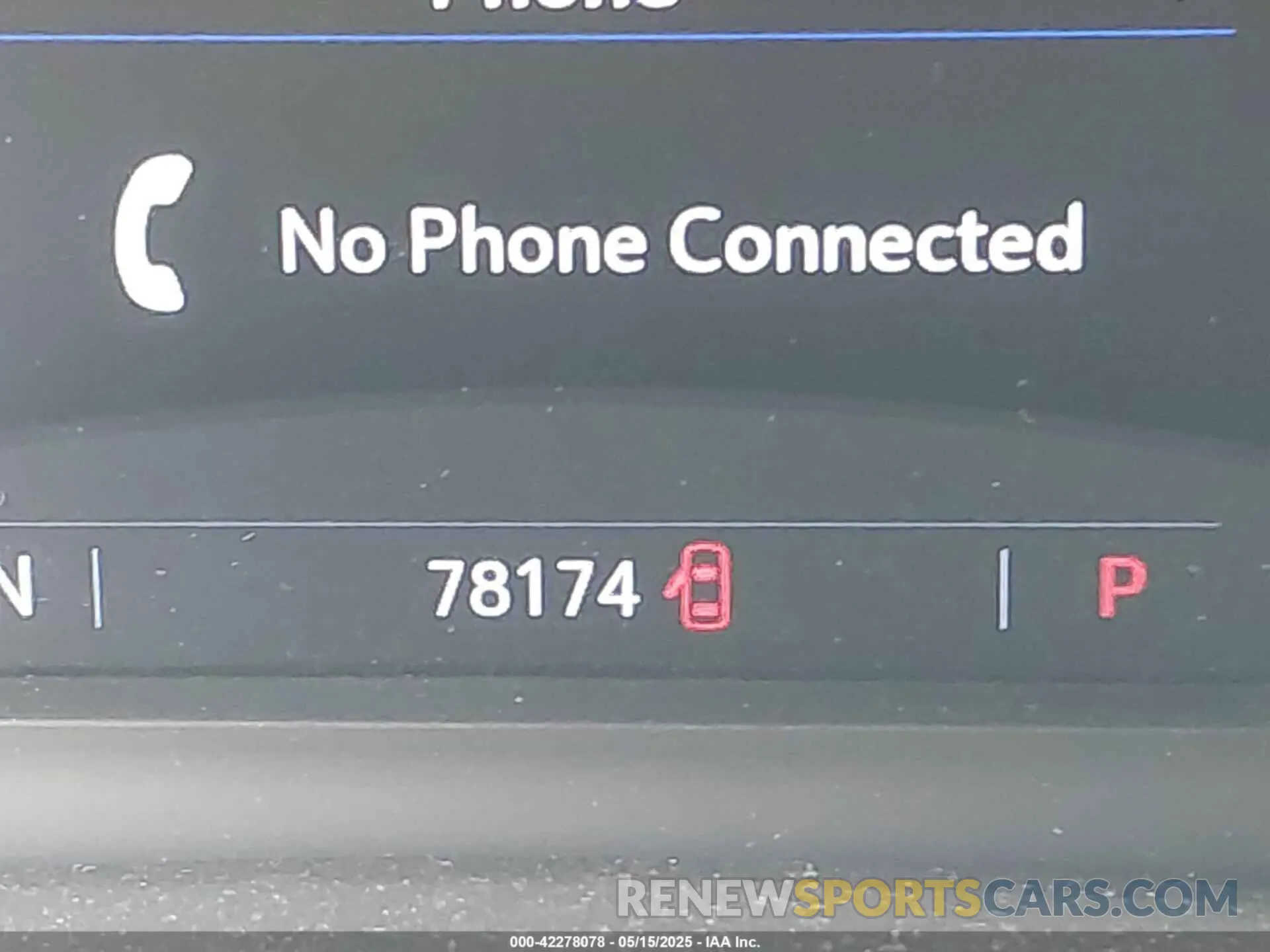 16 Photograph of a damaged car 1GYKNAR42MZ131870 CADILLAC XT5 2021