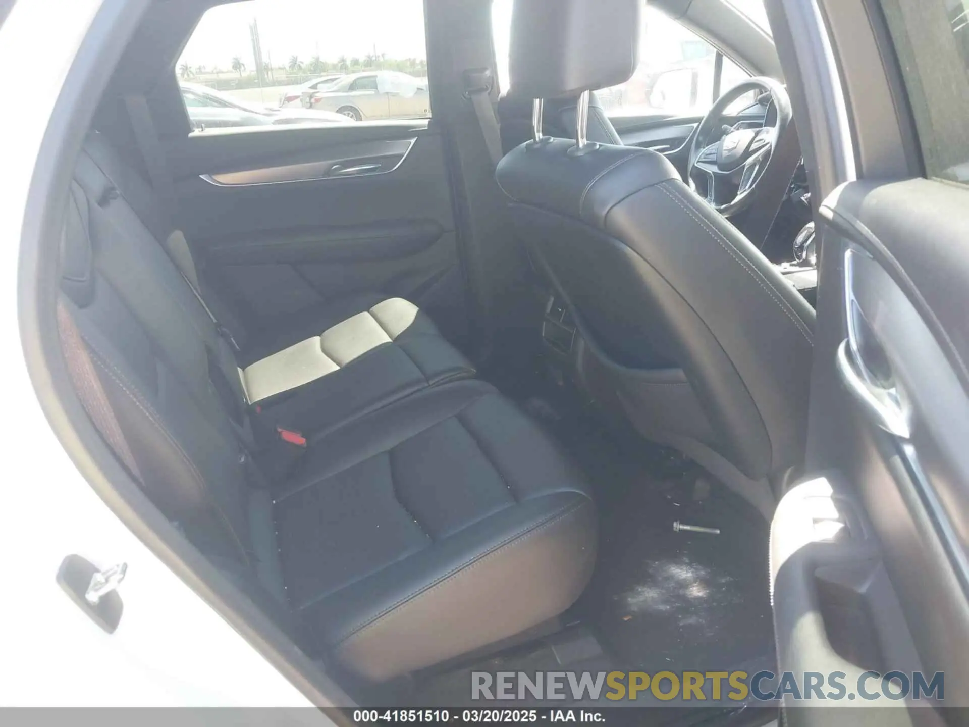 8 Photograph of a damaged car 1GYKNAR48MZ149757 CADILLAC XT5 2021