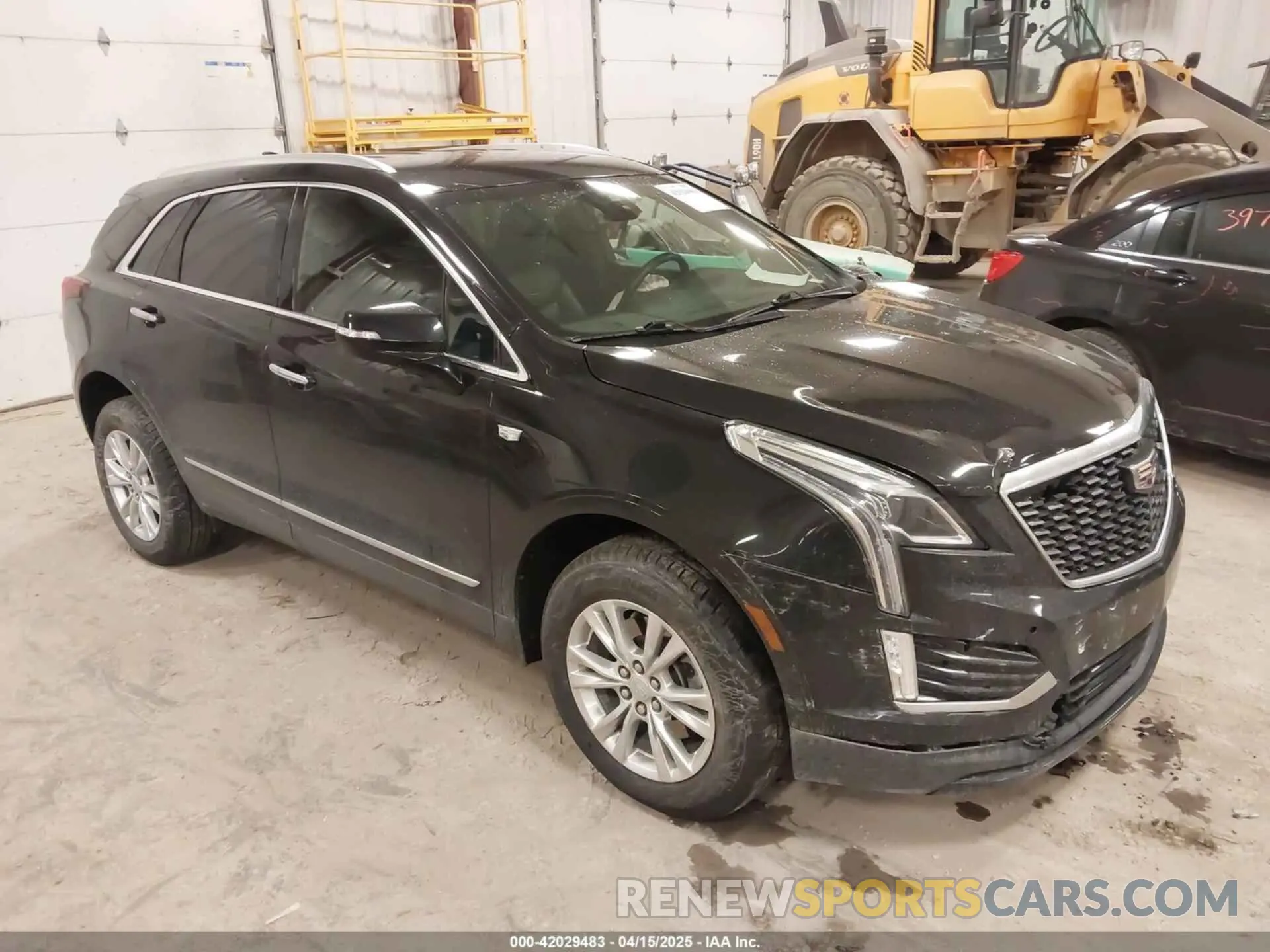 1 Photograph of a damaged car 1GYKNBR48MZ213902 CADILLAC XT5 2021