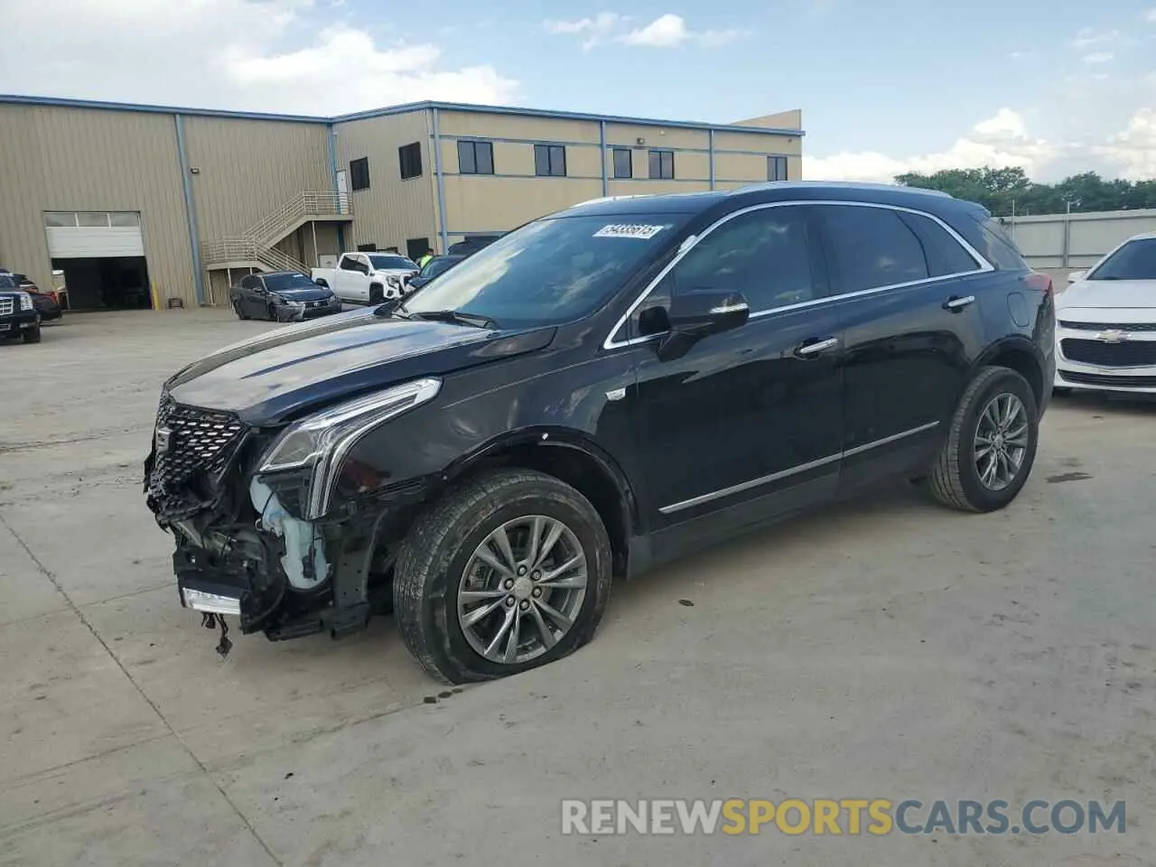 1 Photograph of a damaged car 1GYKNCR41MZ174477 CADILLAC XT5 2021