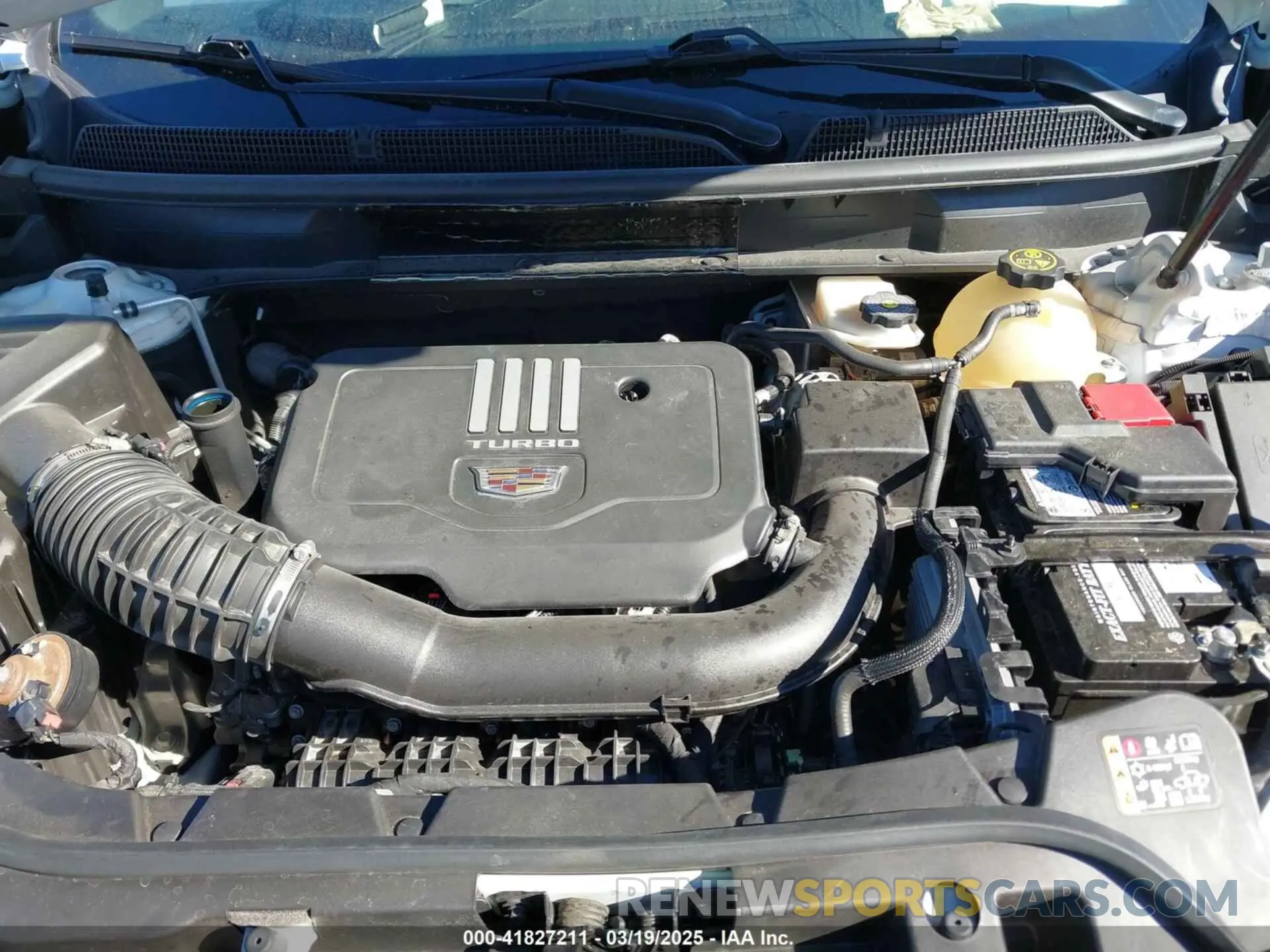 10 Photograph of a damaged car 1GYKNCR48MZ234688 CADILLAC XT5 2021