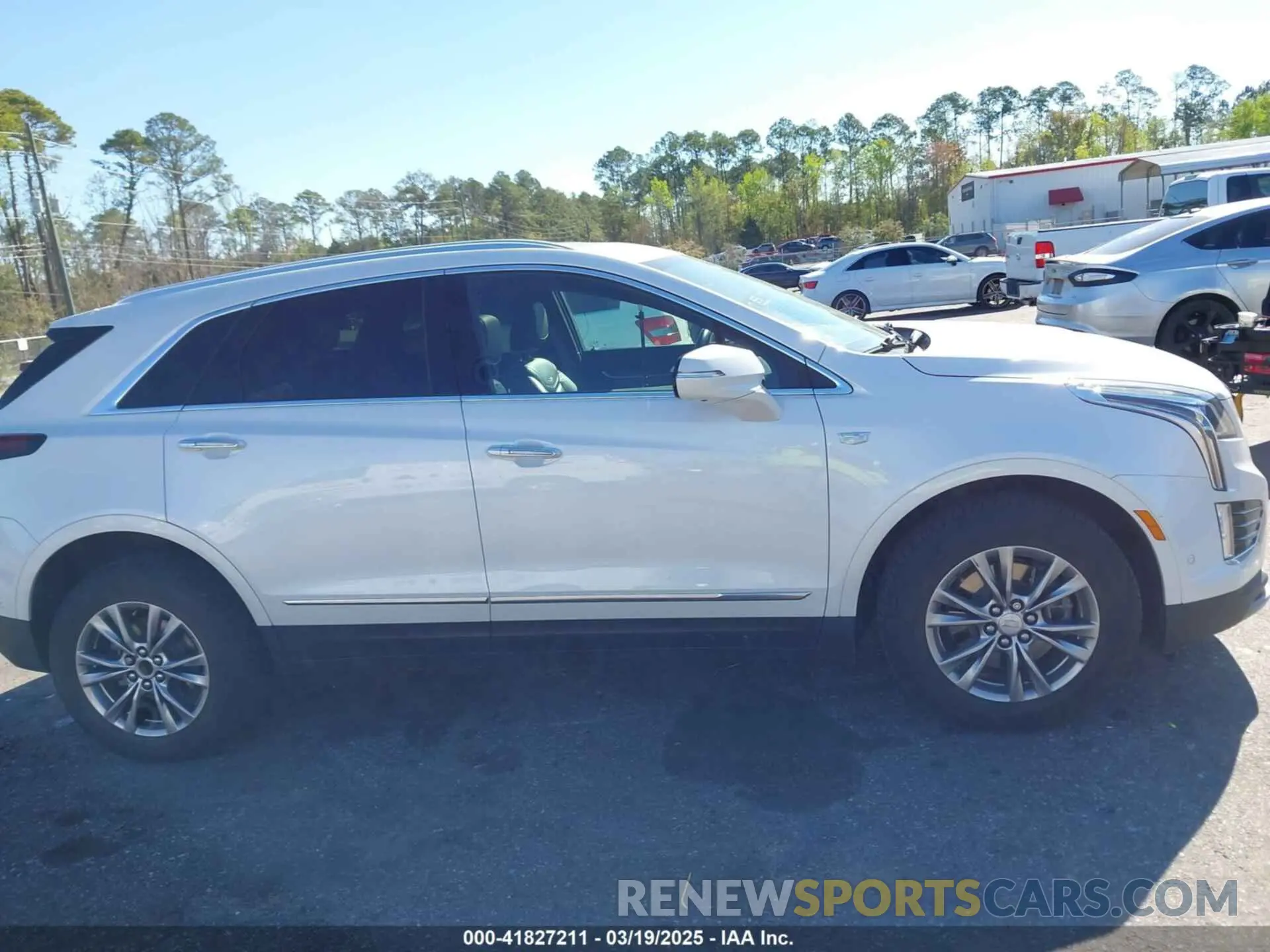 13 Photograph of a damaged car 1GYKNCR48MZ234688 CADILLAC XT5 2021