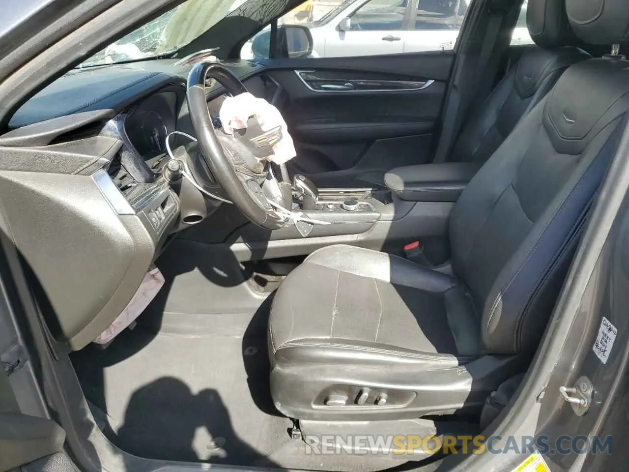 7 Photograph of a damaged car 1GYKNCRS1MZ106839 CADILLAC XT5 2021