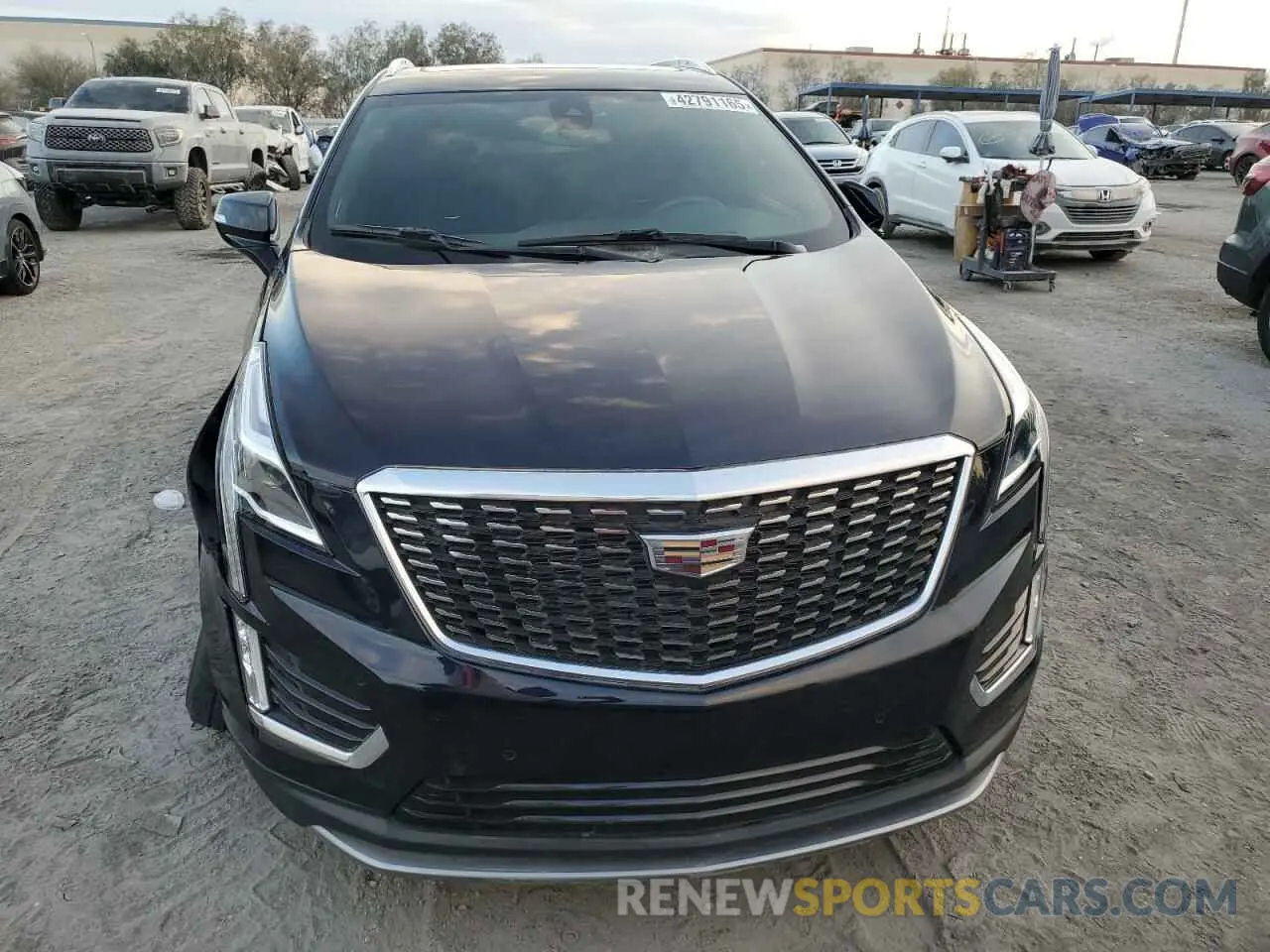 5 Photograph of a damaged car 1GYKNCRS4MZ121643 CADILLAC XT5 2021