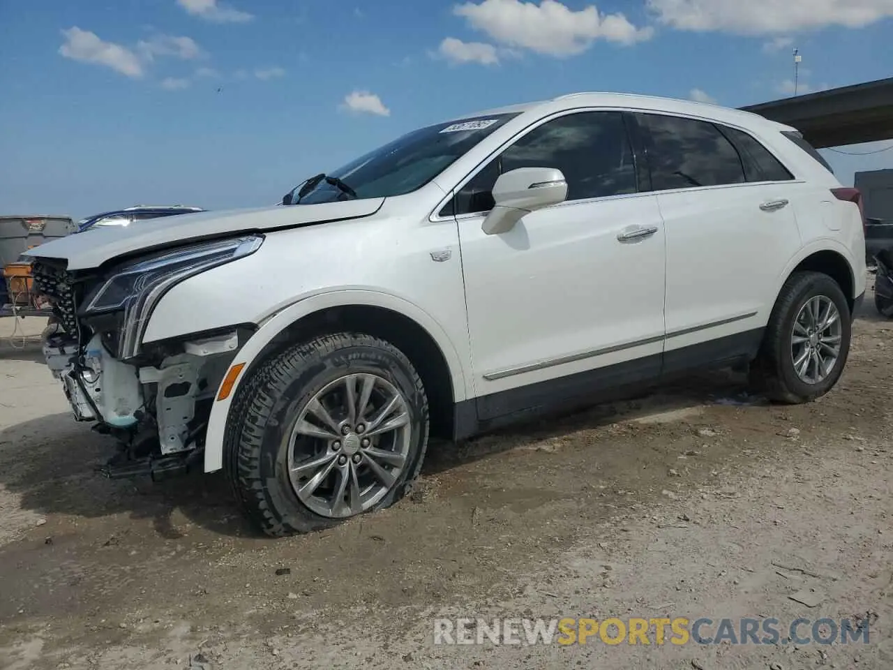 1 Photograph of a damaged car 1GYKNCRS7MZ115531 CADILLAC XT5 2021