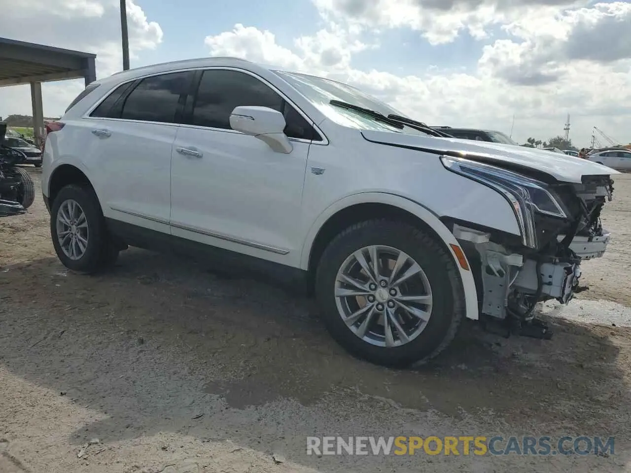 4 Photograph of a damaged car 1GYKNCRS7MZ115531 CADILLAC XT5 2021