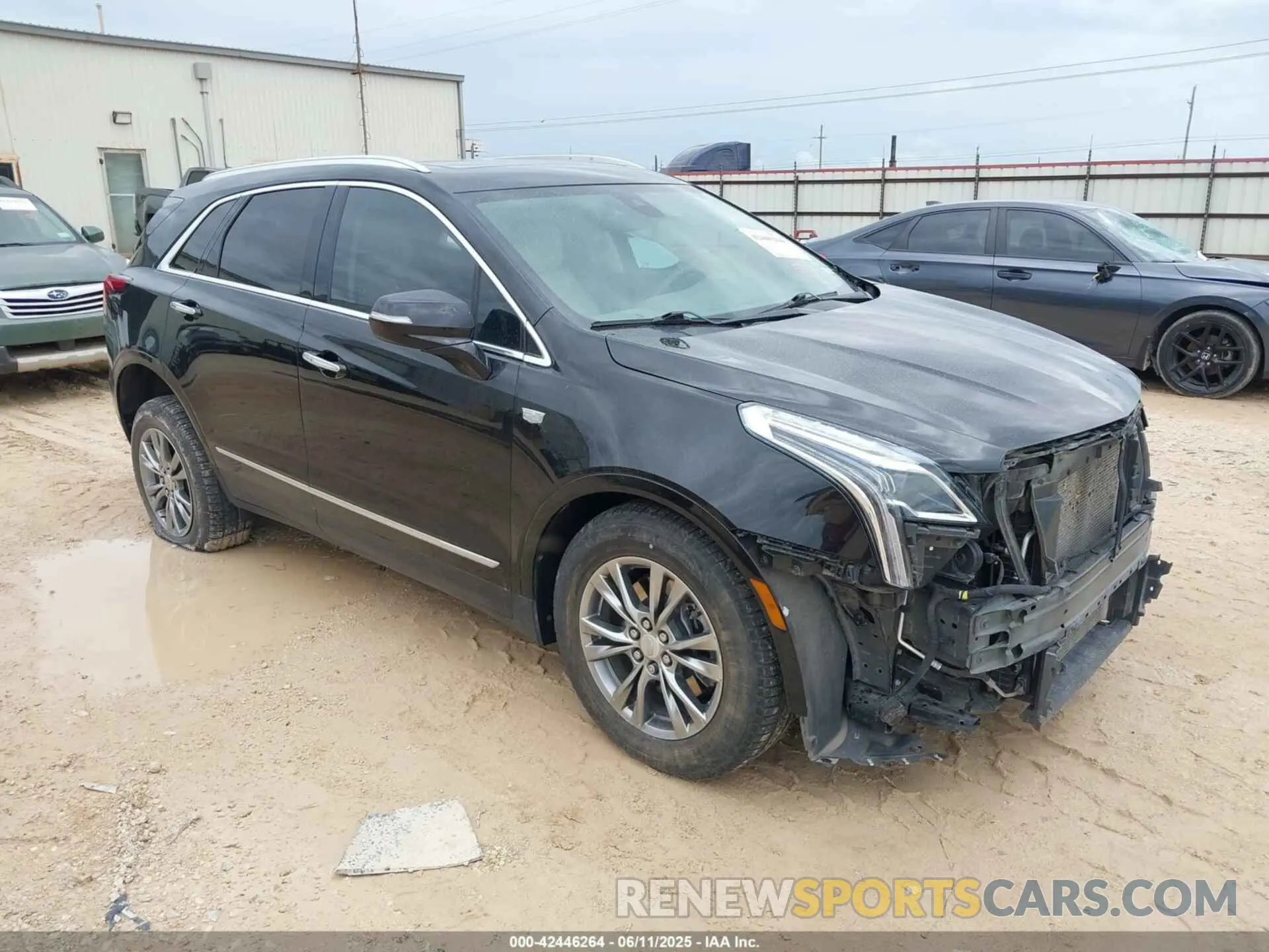 1 Photograph of a damaged car 1GYKNCRS8MZ233474 CADILLAC XT5 2021