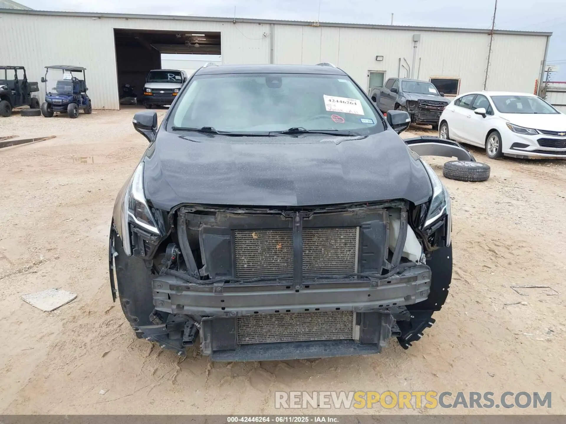 13 Photograph of a damaged car 1GYKNCRS8MZ233474 CADILLAC XT5 2021