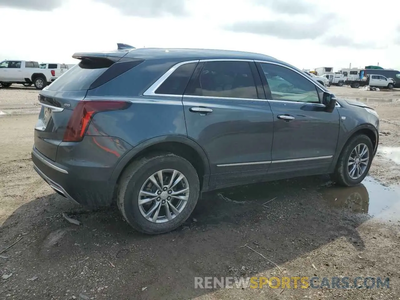 3 Photograph of a damaged car 1GYKNCRSXMZ118083 CADILLAC XT5 2021