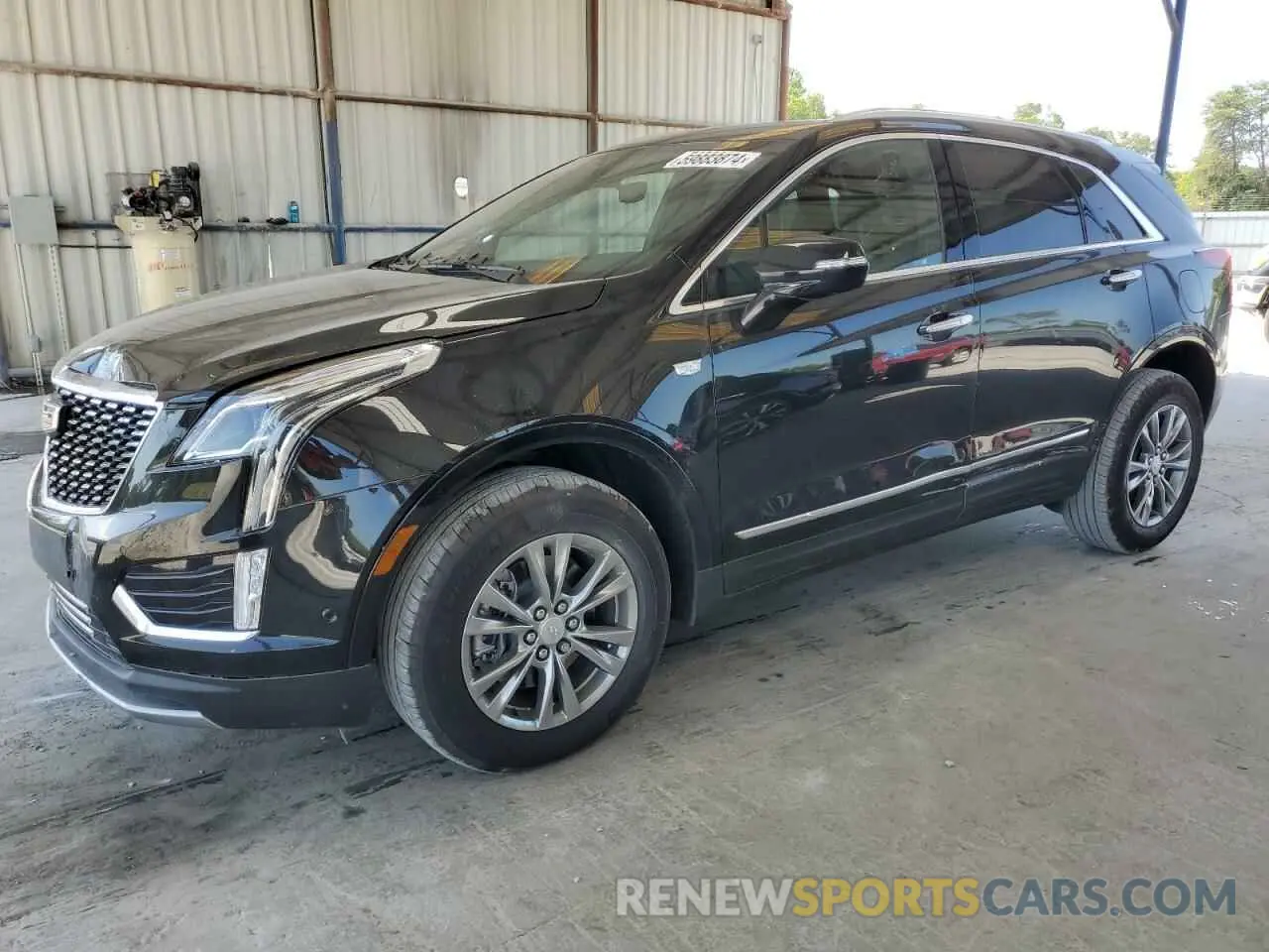 1 Photograph of a damaged car 1GYKNCRSXMZ155473 CADILLAC XT5 2021