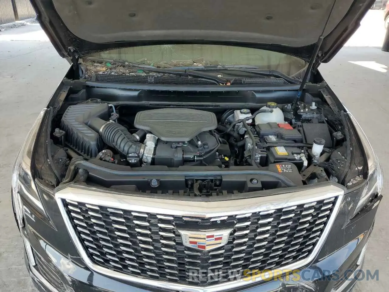 12 Photograph of a damaged car 1GYKNCRSXMZ155473 CADILLAC XT5 2021