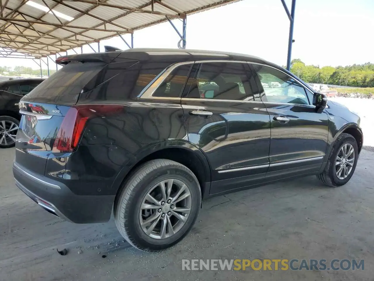 3 Photograph of a damaged car 1GYKNCRSXMZ155473 CADILLAC XT5 2021