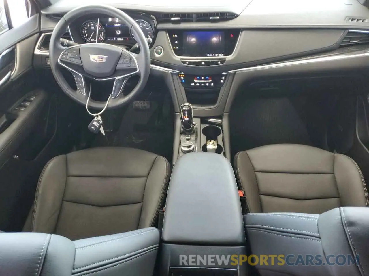 8 Photograph of a damaged car 1GYKNCRSXMZ155473 CADILLAC XT5 2021